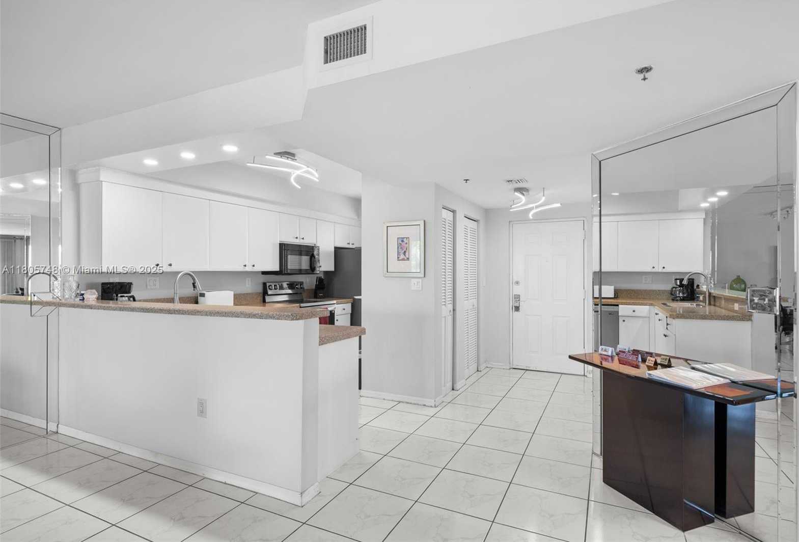 Small Image of 18260 NORTH BAY RD #316, Sunny Isles Beach Number 11