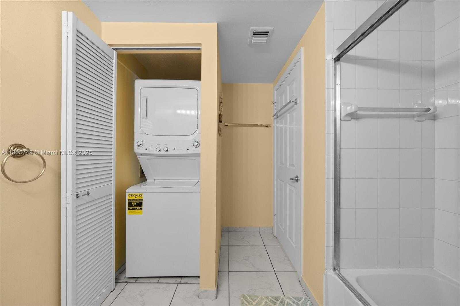 Small Image of 18260 NORTH BAY RD #316, Sunny Isles Beach Number 22