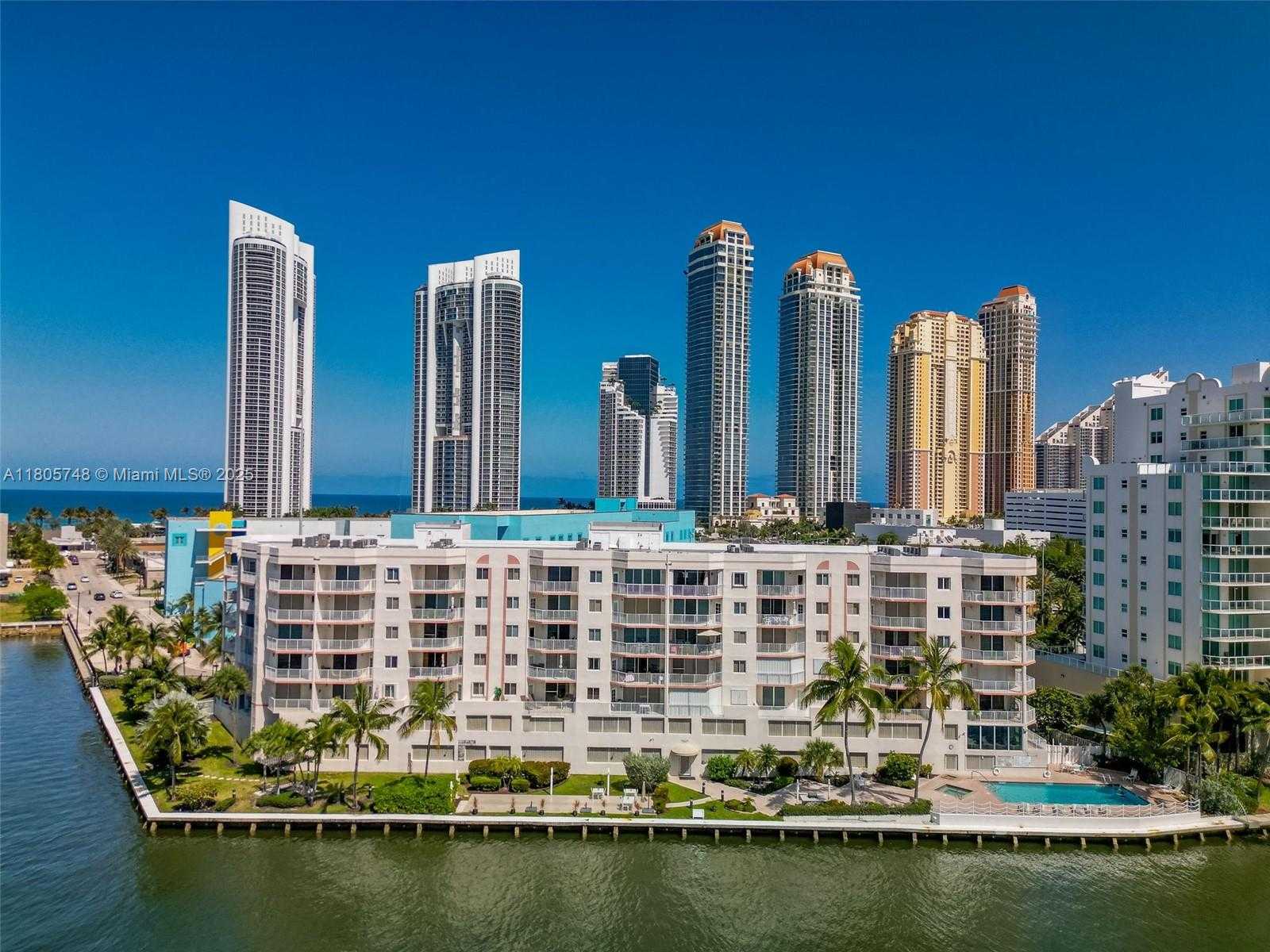 Small Image of 18260 NORTH BAY RD #316, Sunny Isles Beach Number 30