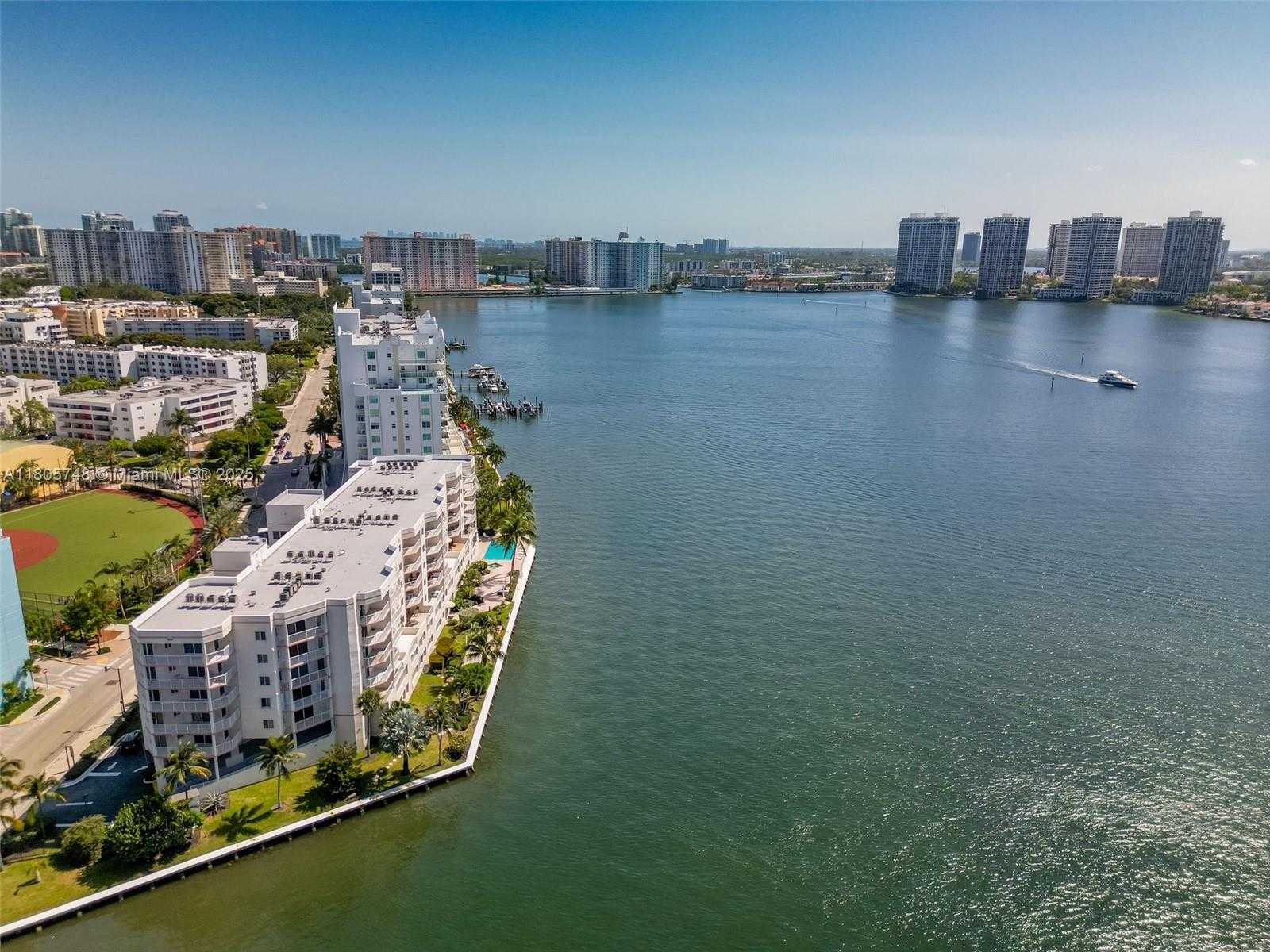 Small Image of 18260 NORTH BAY RD #316, Sunny Isles Beach Number 35