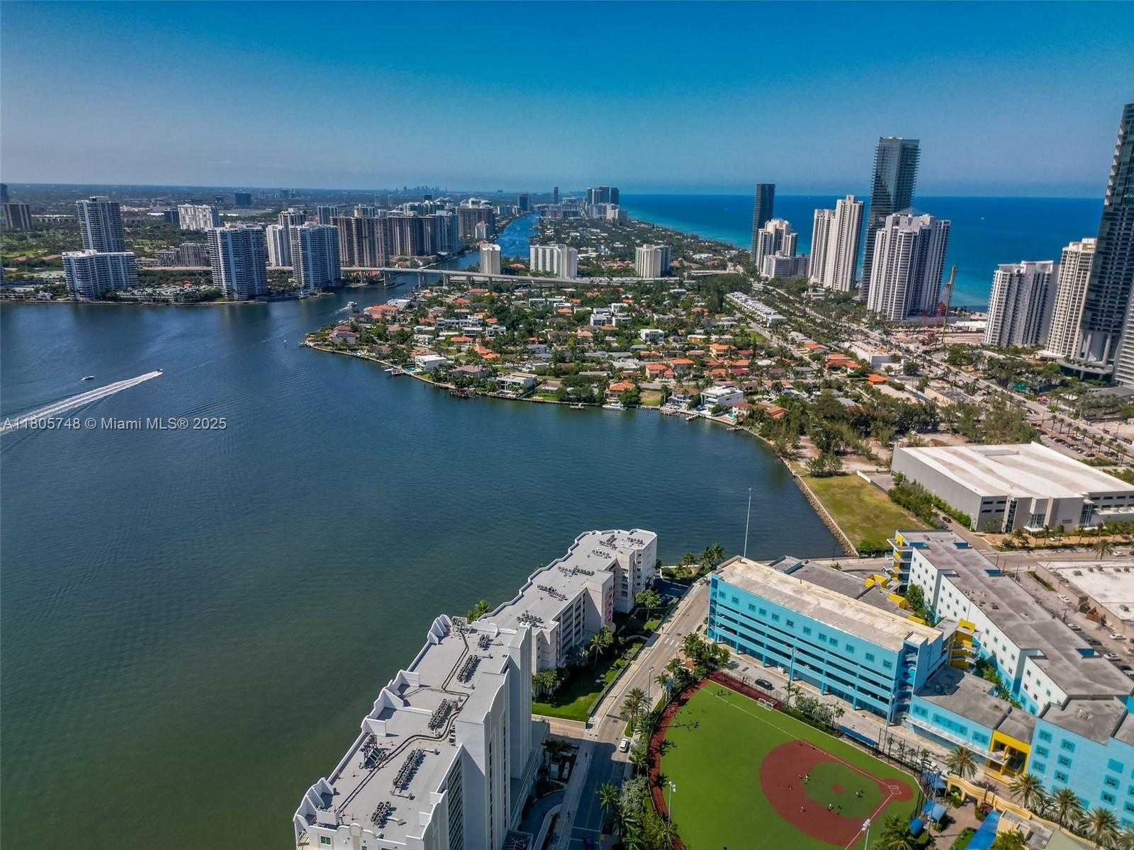 Small Image of 18260 NORTH BAY RD #316, Sunny Isles Beach Number 39
