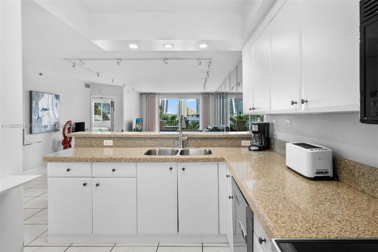 Small Image of 18260 NORTH BAY RD #316, Sunny Isles Beach Number 7