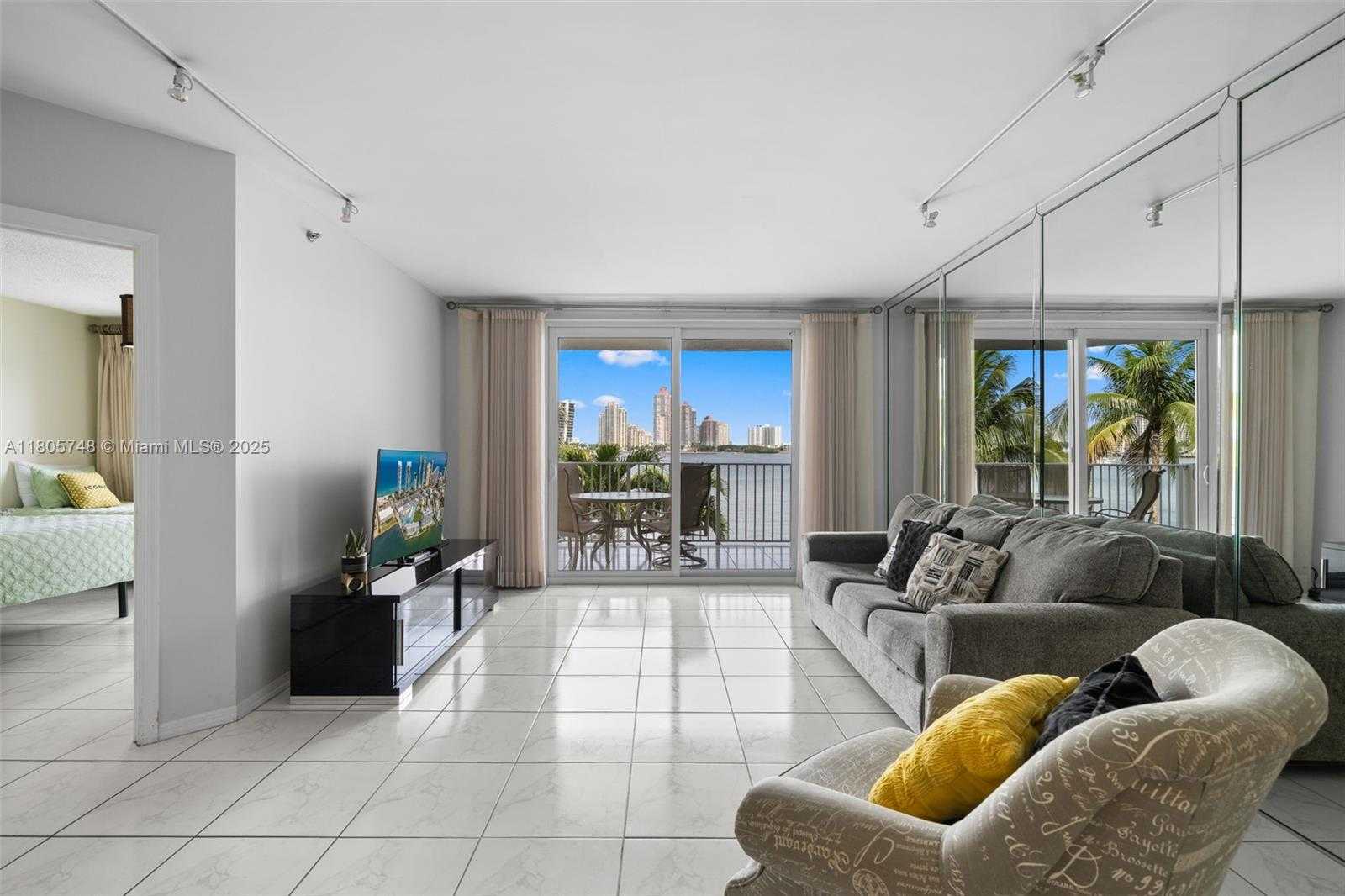 Small Image of 18260 NORTH BAY RD #316, Sunny Isles Beach Number 8