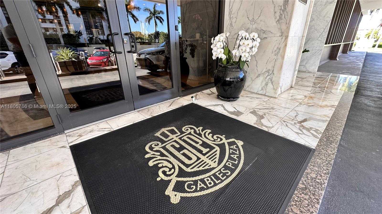 Small Image of 625 BILTMORE WAY #707, Coral Gables Number 3