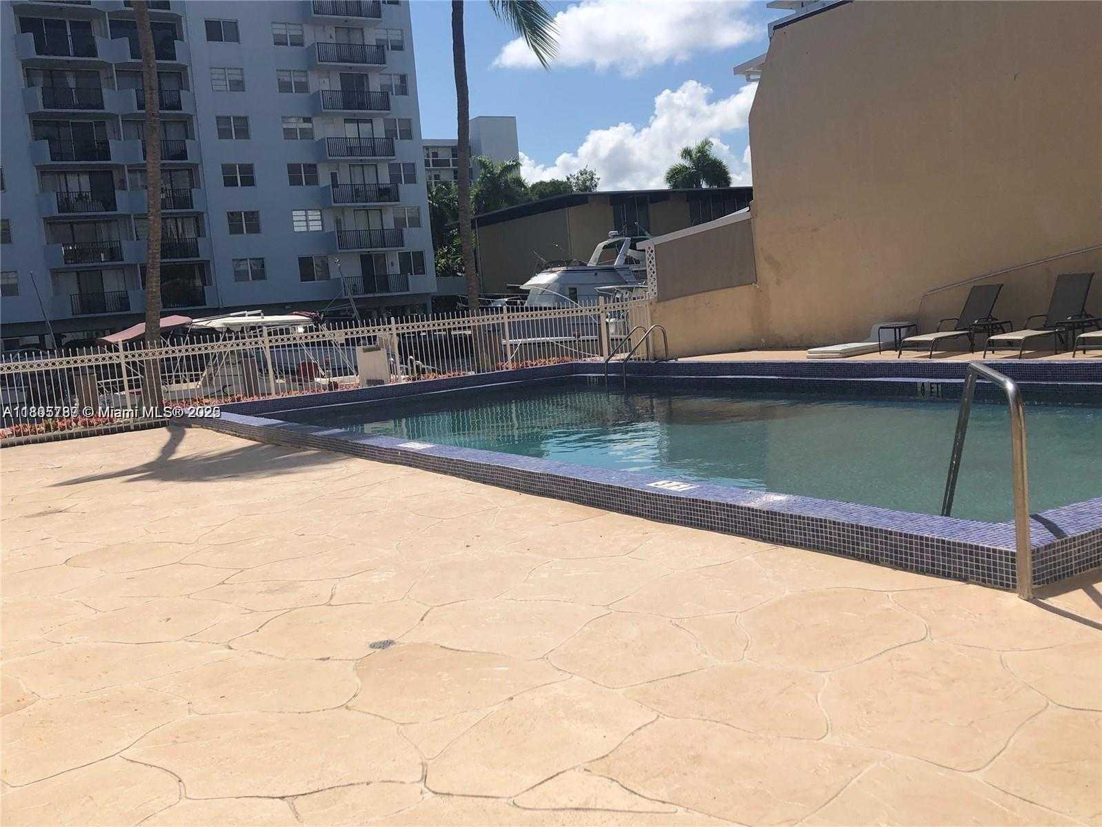 Small Image of 3720 NORTH EAST 167TH ST #39, North Miami Beach Number 12
