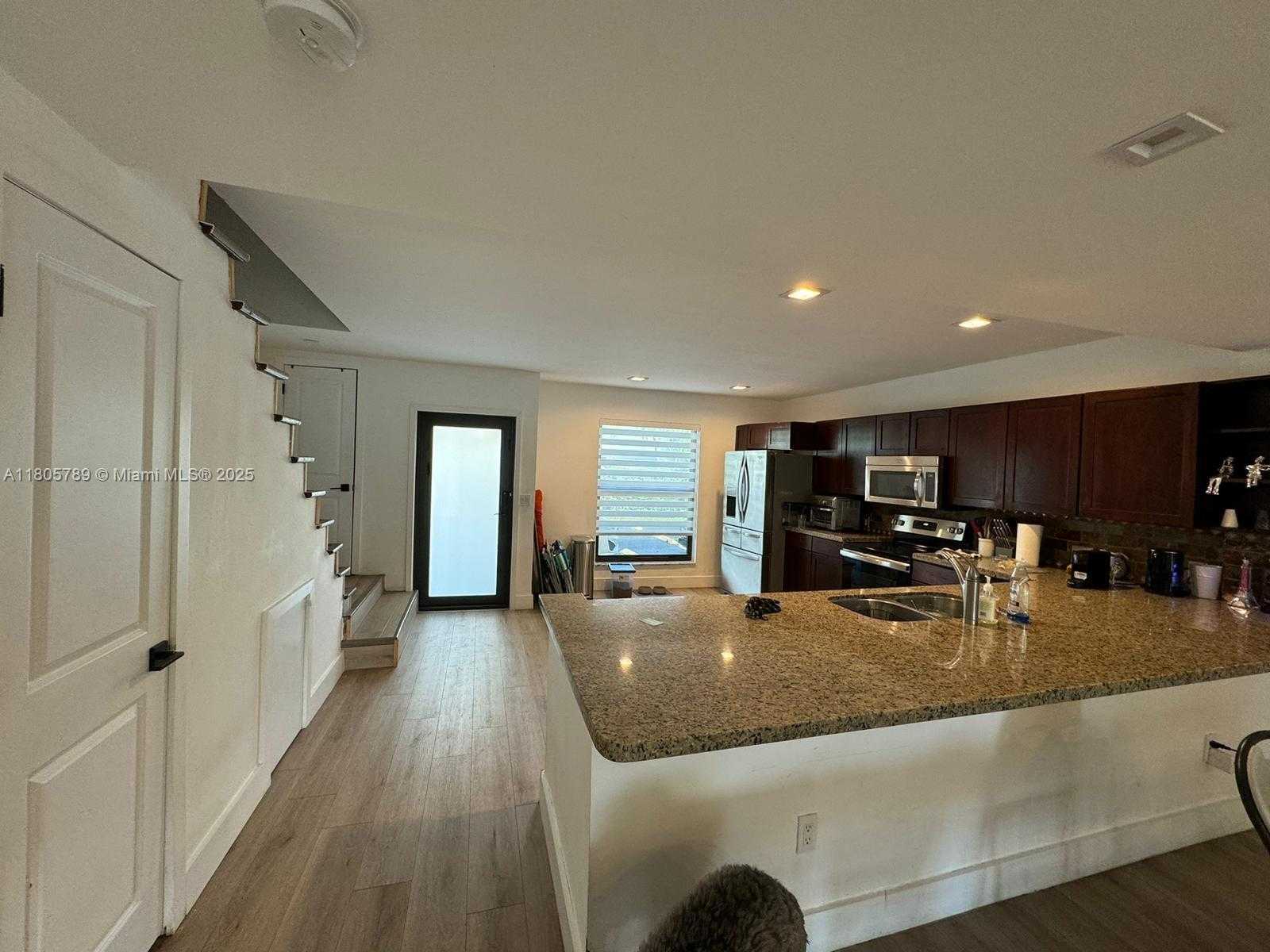 Small Image of 3720 NORTH EAST 167TH ST #39, North Miami Beach Number 2