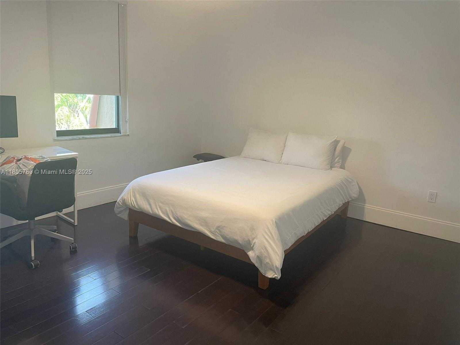 Small Image of 3720 NORTH EAST 167TH ST #39, North Miami Beach Number 6