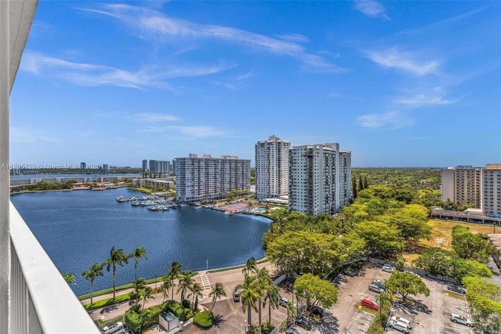 Small Image of 2801 NORTH EAST 183RD ST #1703W, Aventura Number 23