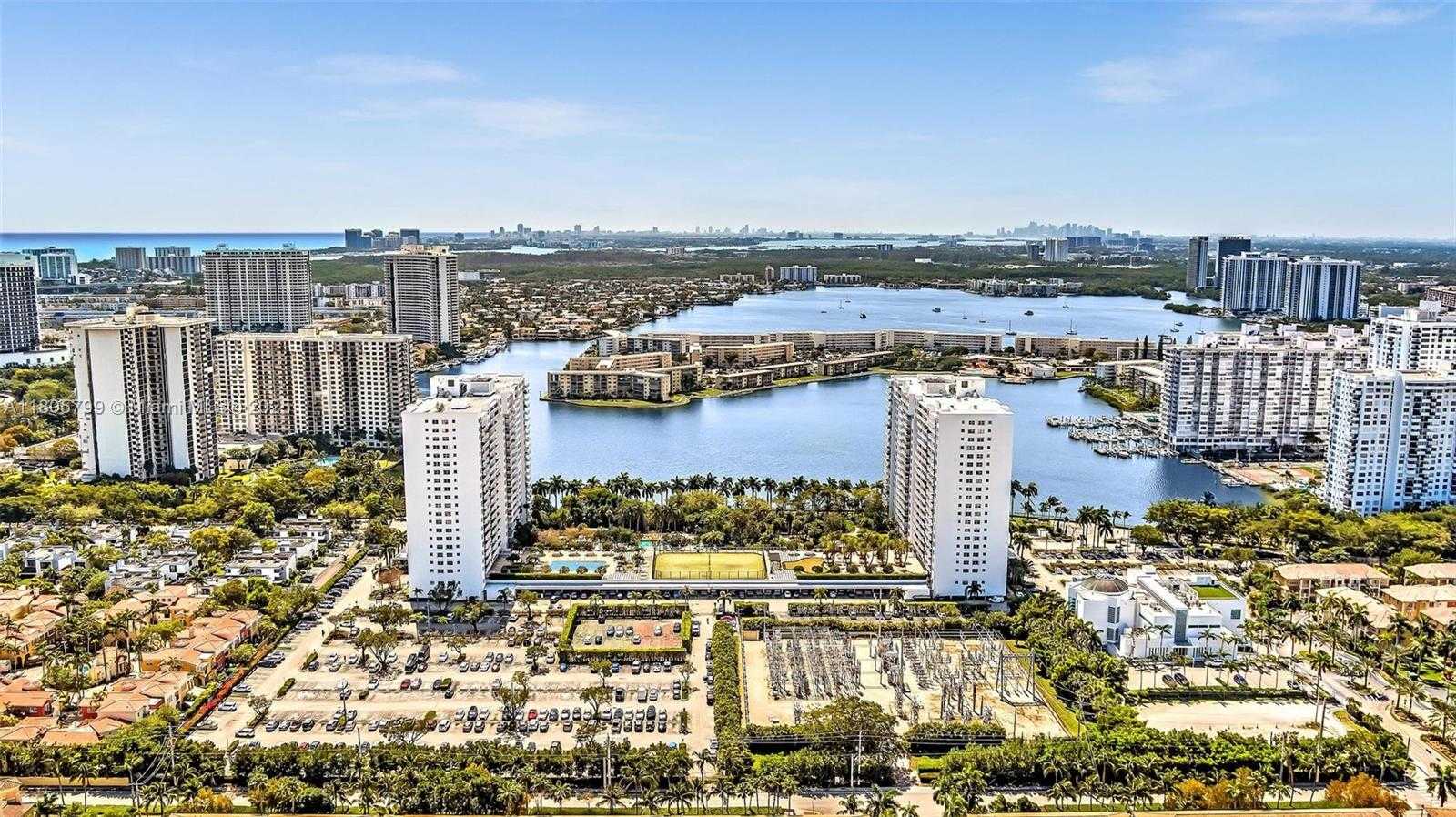 Small Image of 2801 NORTH EAST 183RD ST #1703W, Aventura Number 41