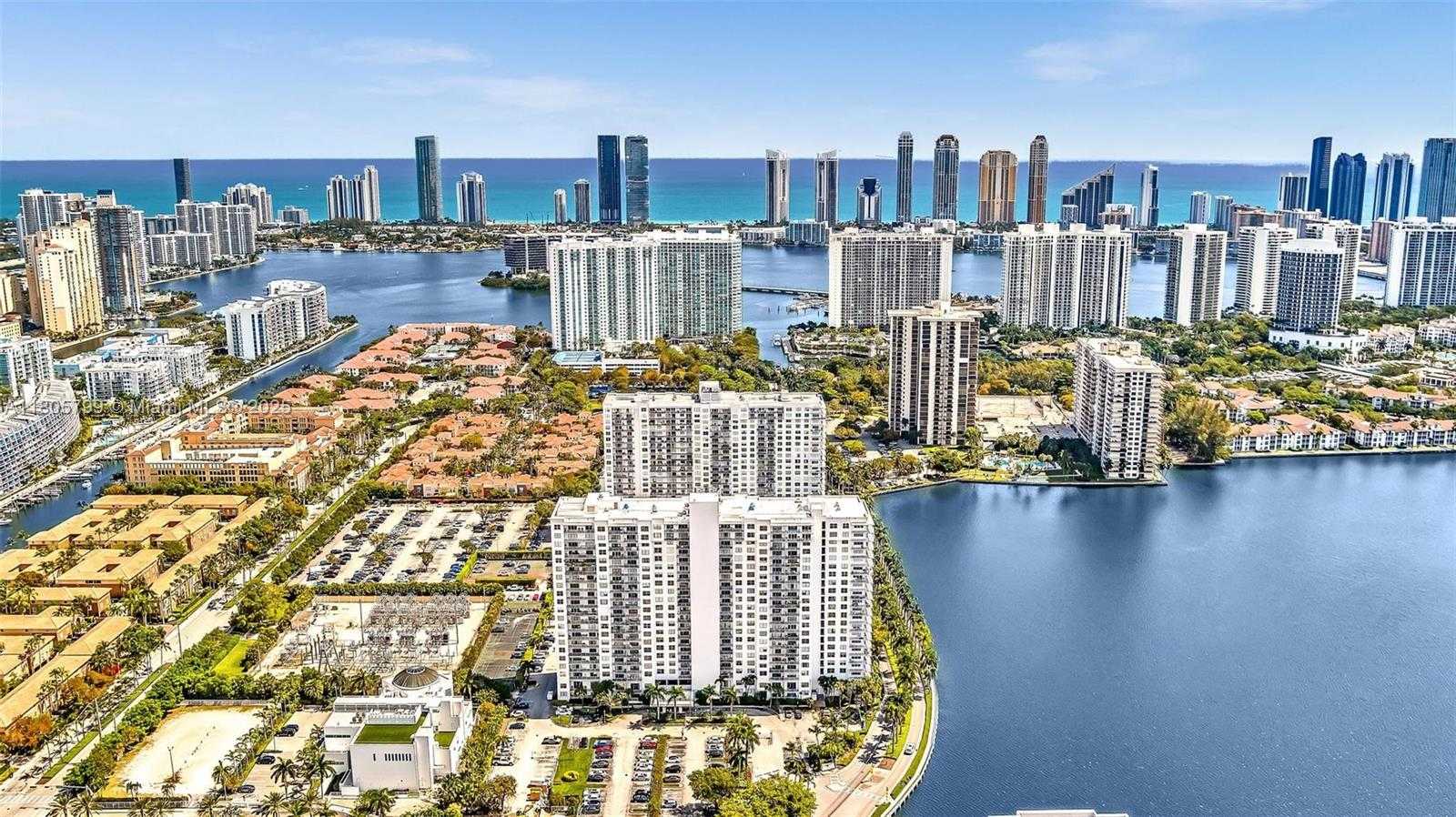Small Image of 2801 NORTH EAST 183RD ST #1703W, Aventura Number 48