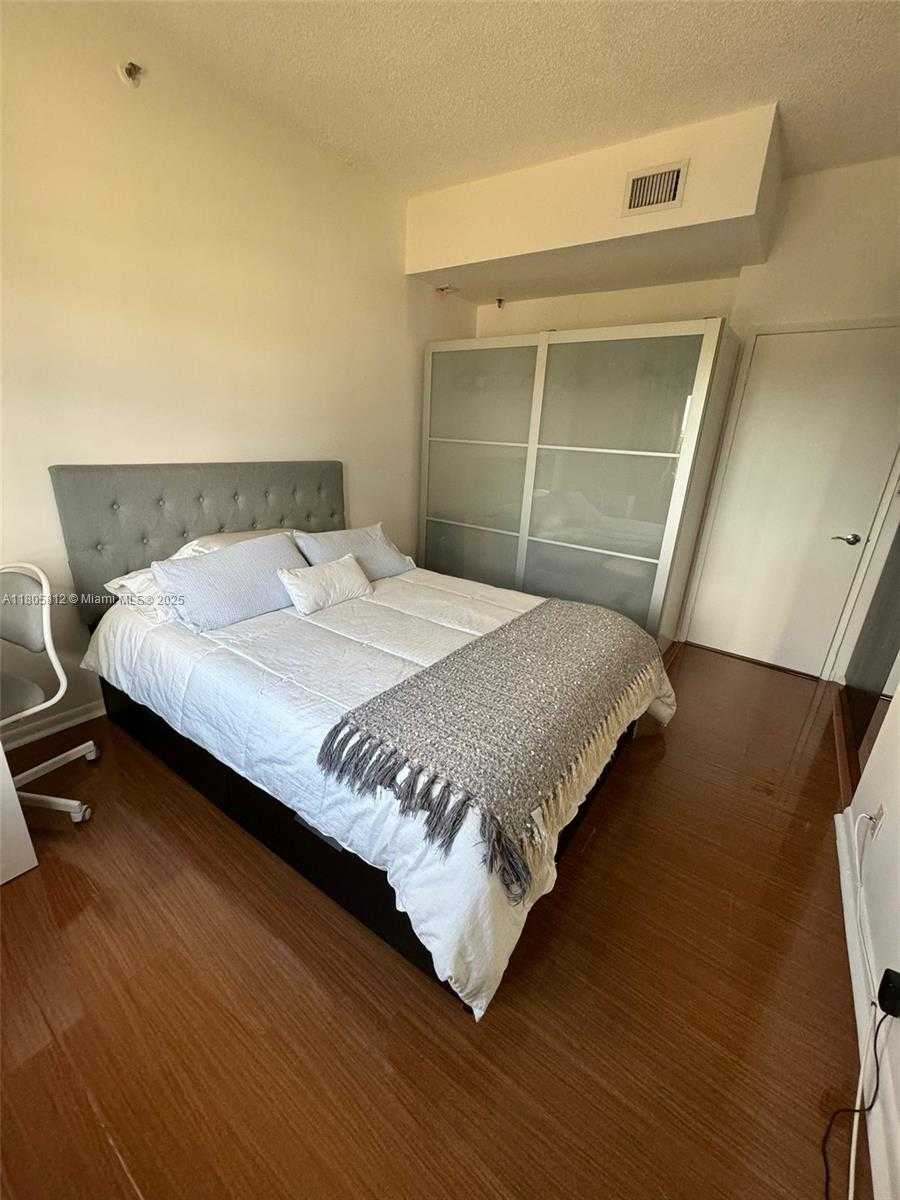 Small Image of 8816 COLLINS AVE #304, Surfside Number 10