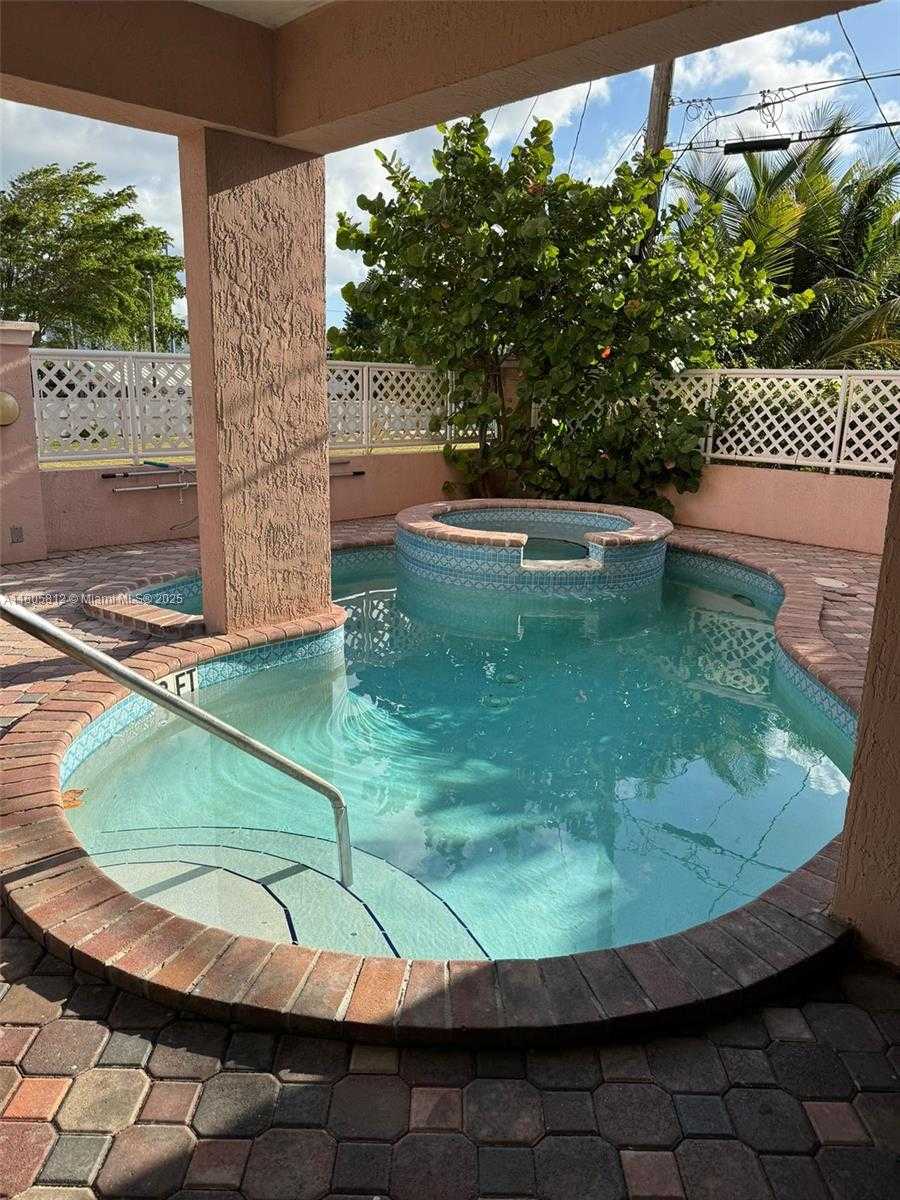 Small Image of 8816 COLLINS AVE #304, Surfside Number 15