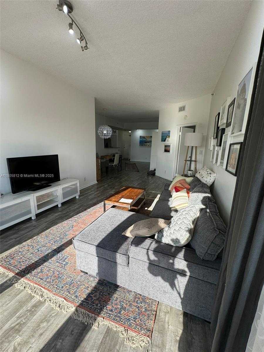 Small Image of 8816 COLLINS AVE #304, Surfside Number 6