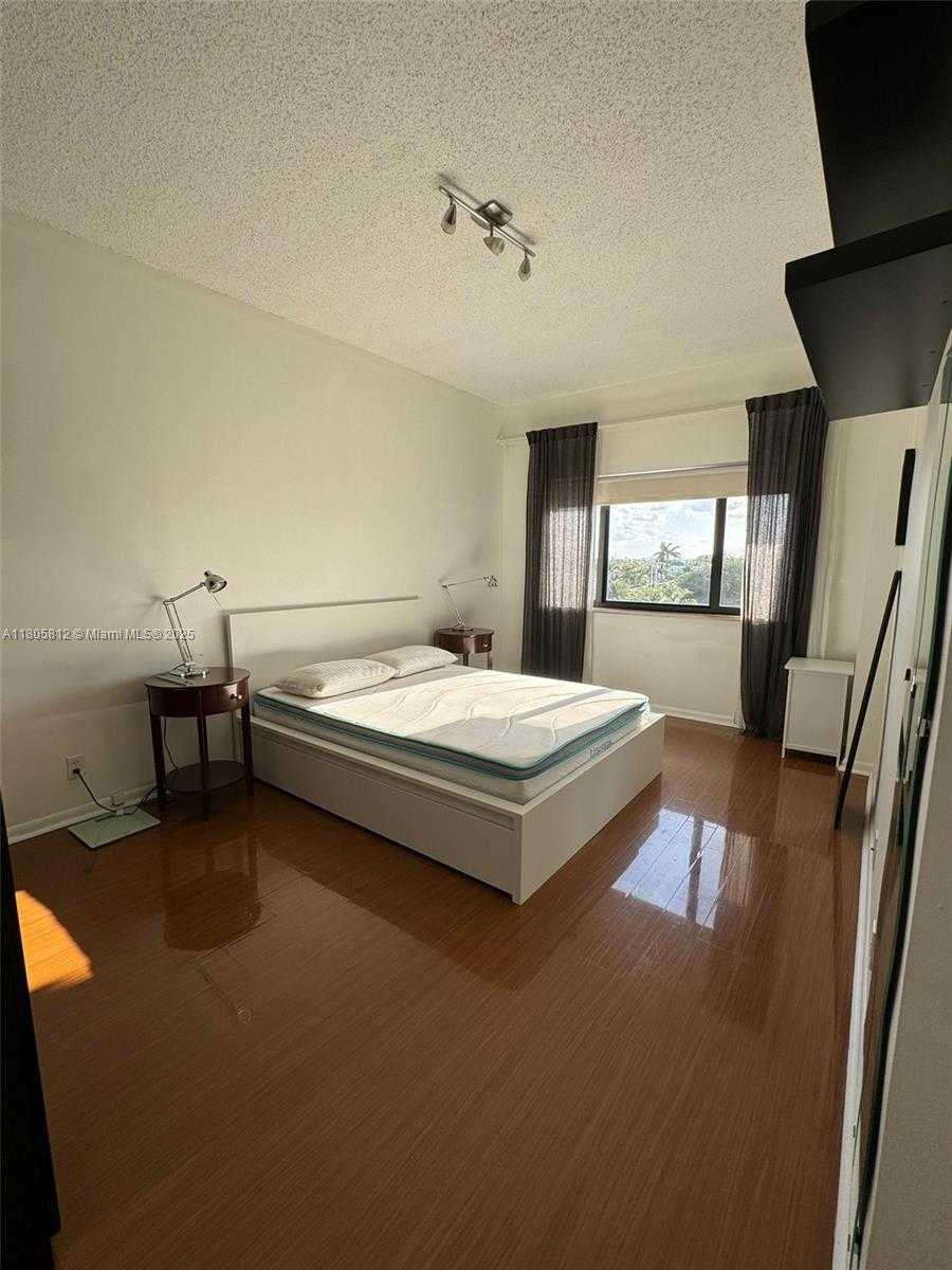 Small Image of 8816 COLLINS AVE #304, Surfside Number 9