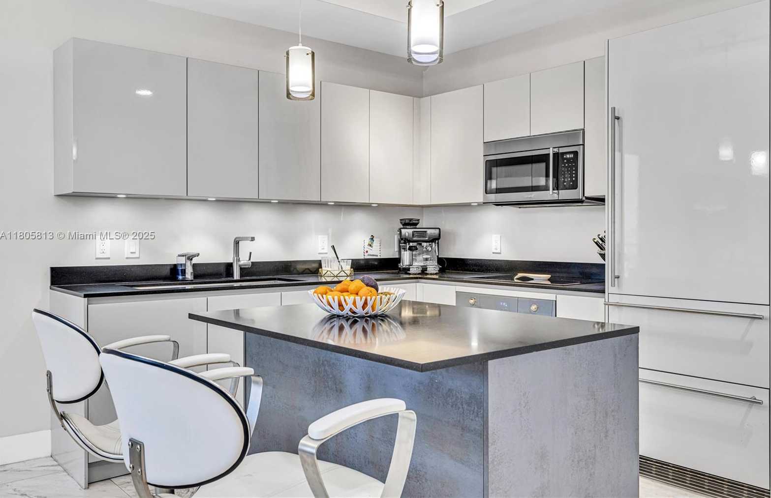 Small Image of 1010 BRICKELL AVE #4809, Miami Number 11