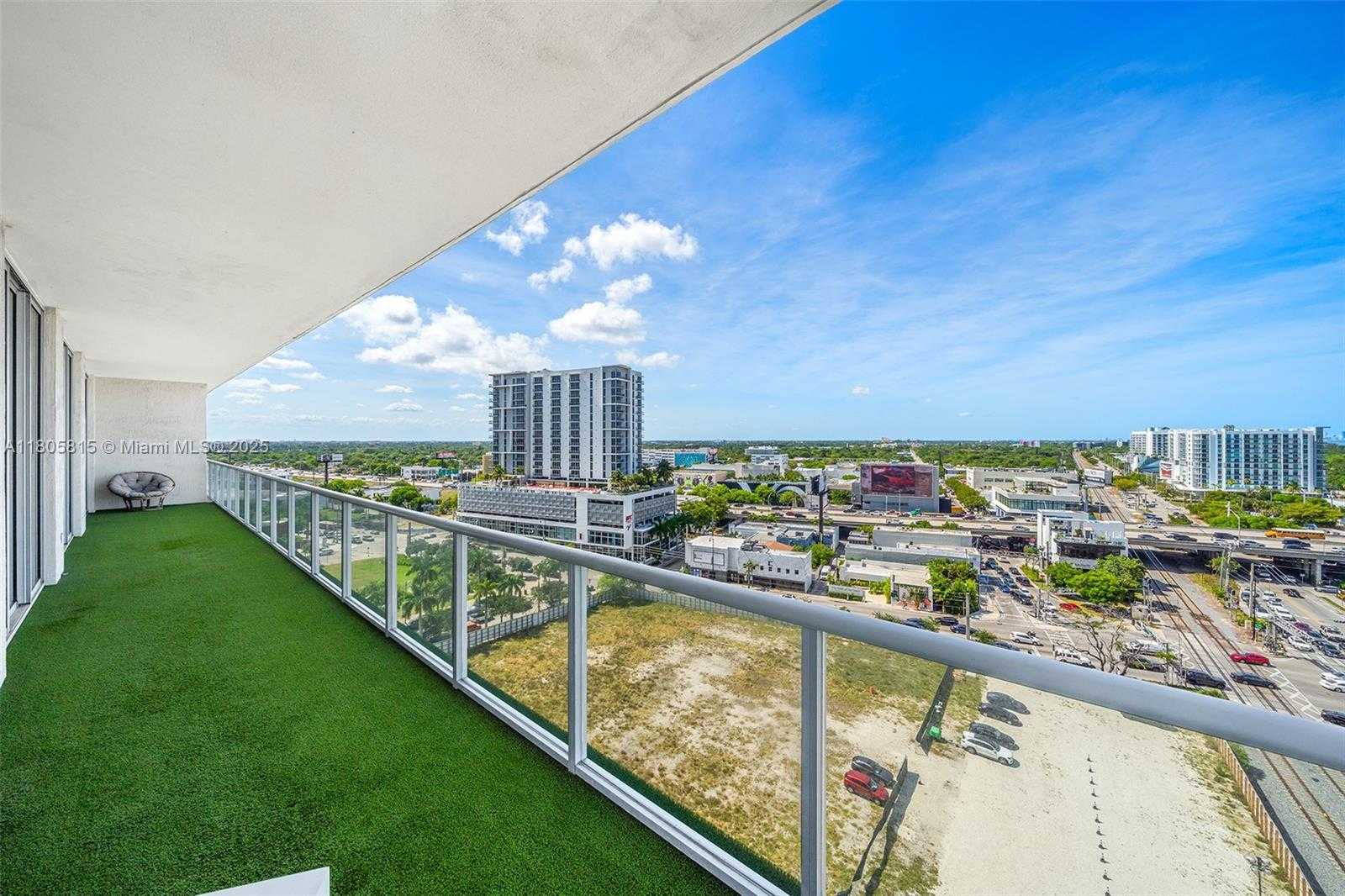 Small Image of 3470 EAST COAST AVE #H1201, Miami Number 15