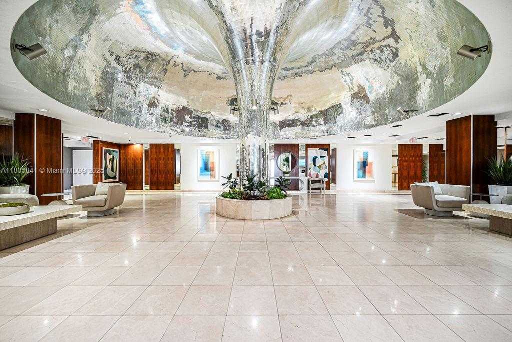 Small Image of 2655 COLLINS AVE #1501, Miami Beach Number 34