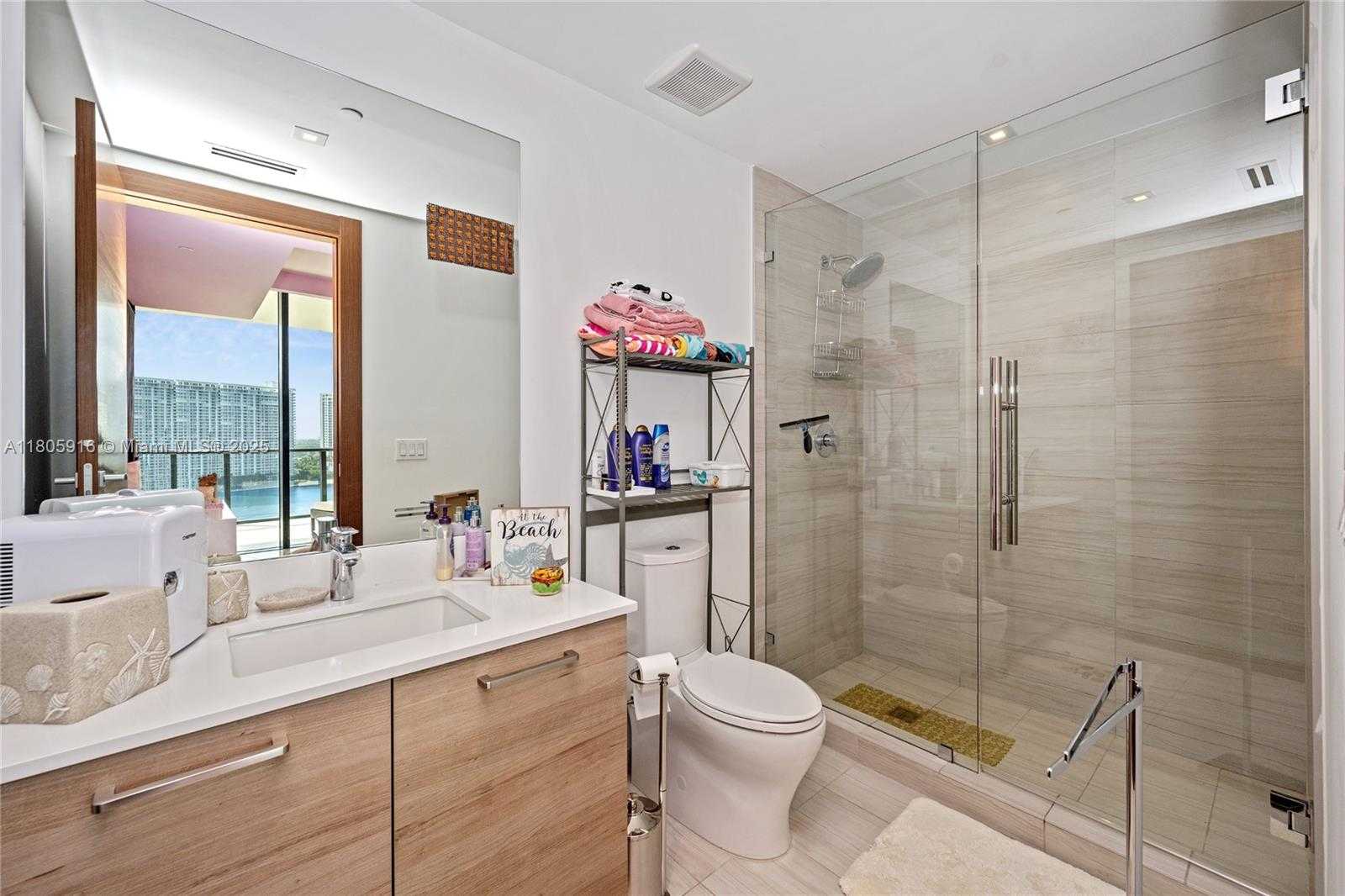 Small Image of 5500 ISLAND ESTATES DR #1404 & 1405N, Aventura Number 27