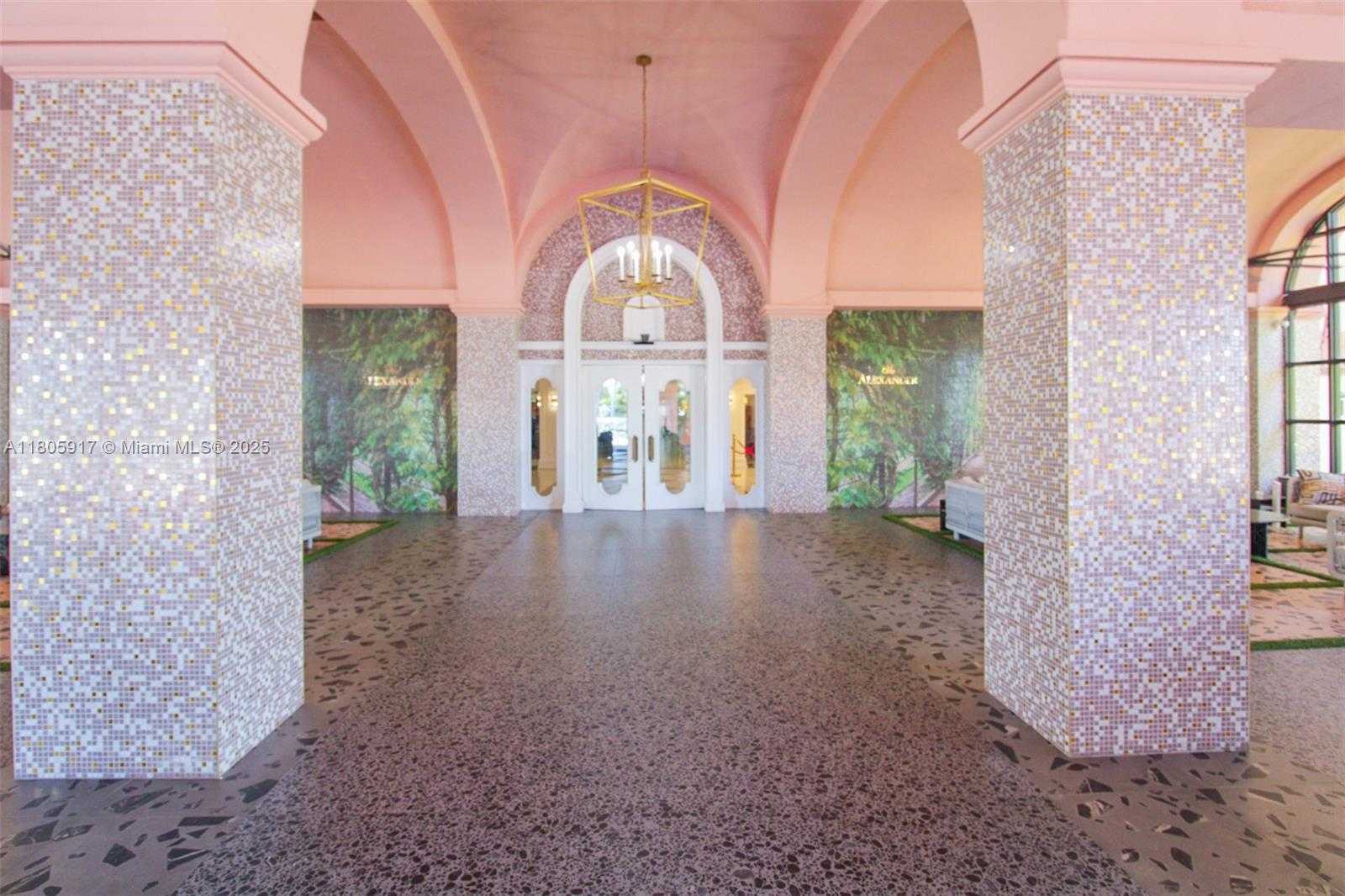 Small Image of 5225 COLLINS AVE #1409, Miami Beach Number 33