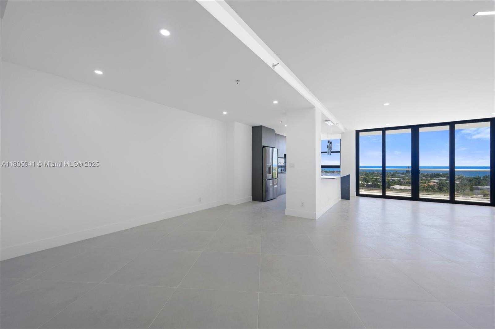 Small Image of 20281 EAST COUNTRY CLUB DR #1008, Aventura Number 5