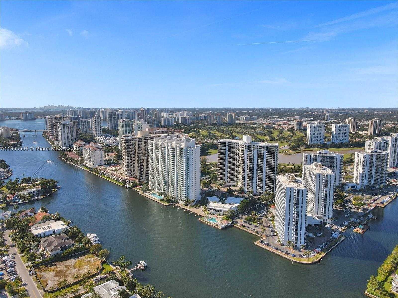 Small Image of 20281 EAST COUNTRY CLUB DR #1008, Aventura Number 51