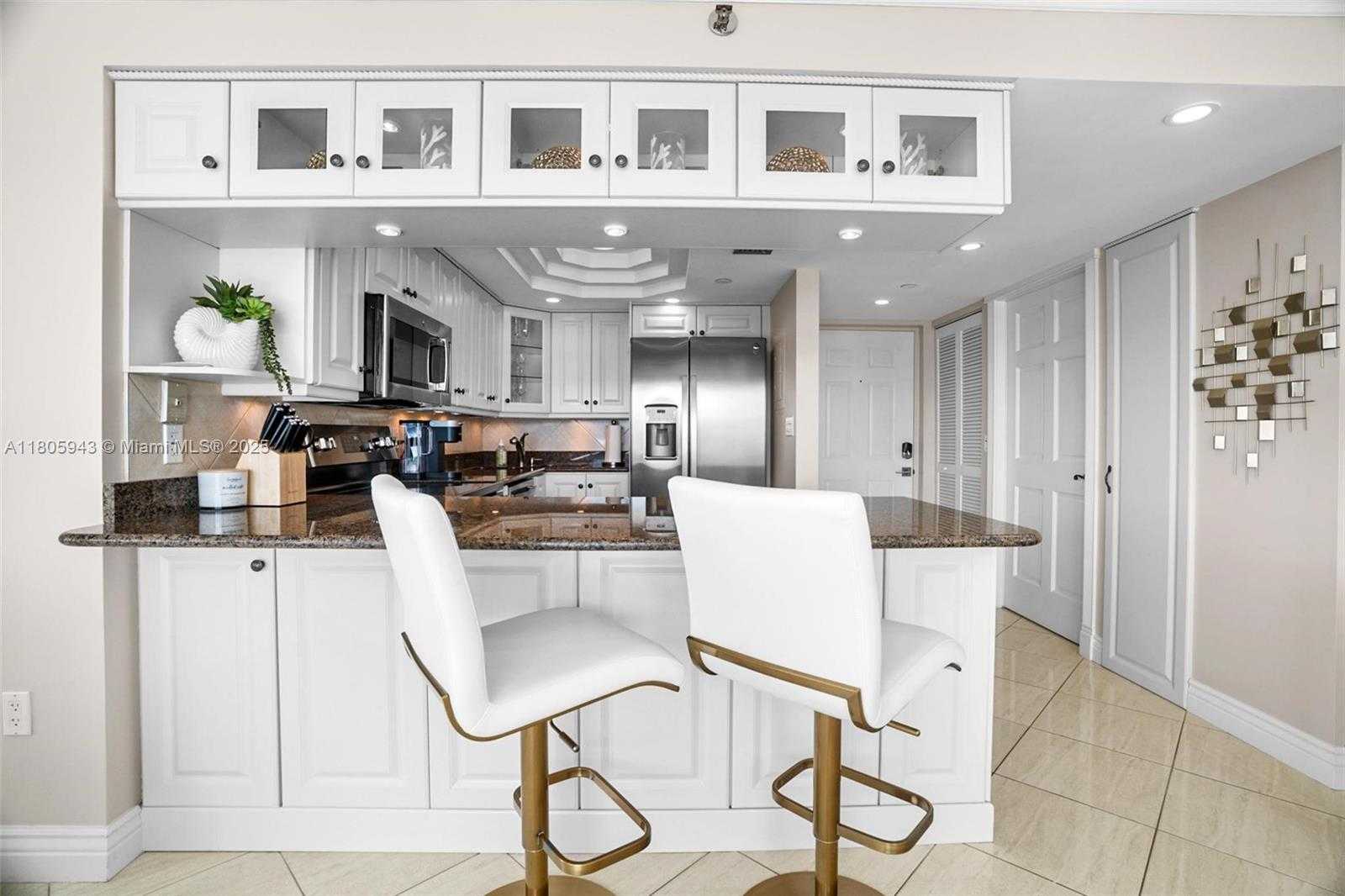 Small Image of 18000 NORTH BAY RD #803, Sunny Isles Beach Number 13