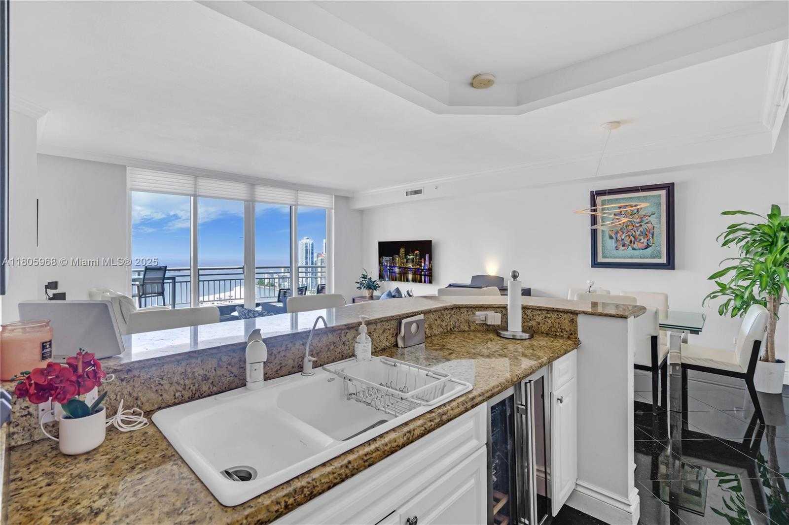 Small Image of 848 BRICKELL KEY DR #3803, Miami Number 19