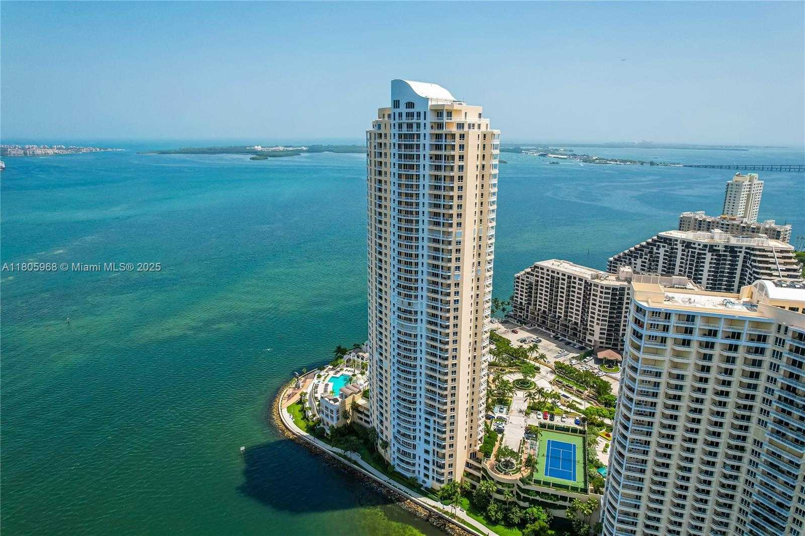 Small Image of 848 BRICKELL KEY DR #3803, Miami Number 28