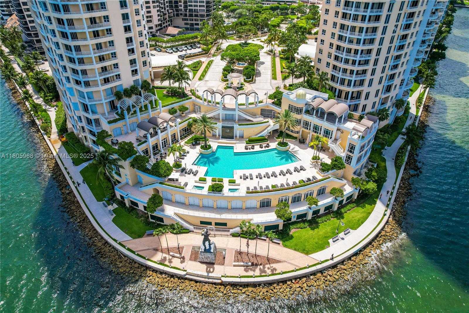 Small Image of 848 BRICKELL KEY DR #3803, Miami Number 29