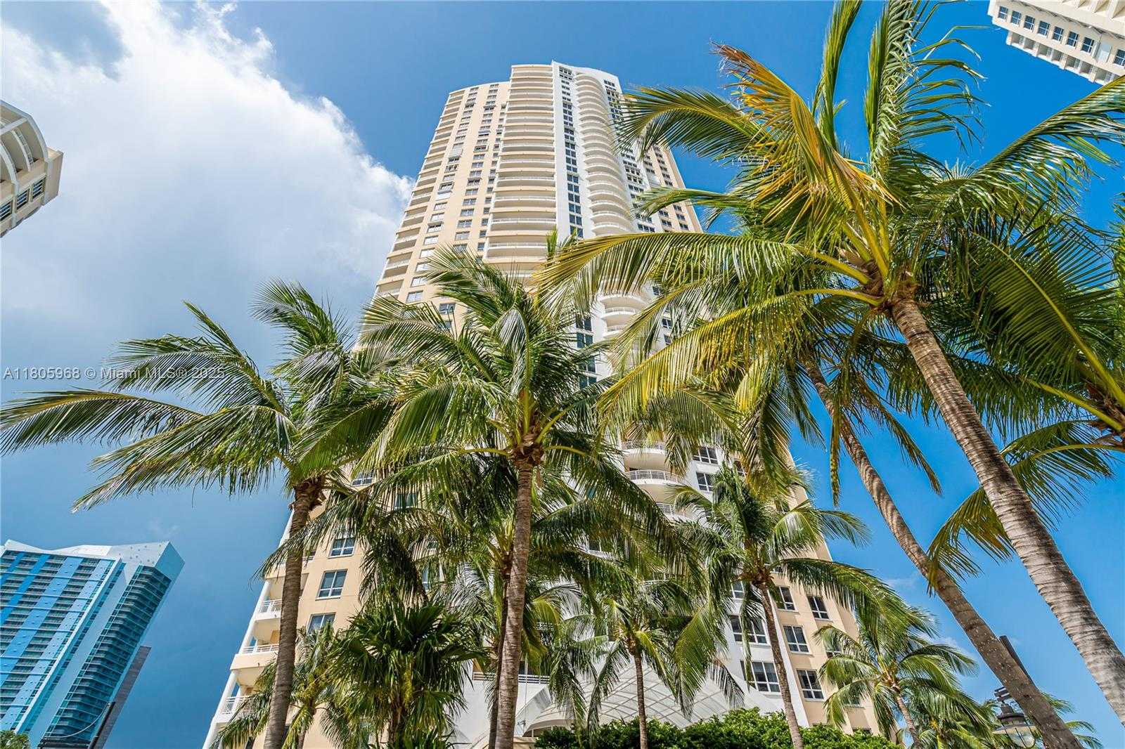 Small Image of 848 BRICKELL KEY DR #3803, Miami Number 34