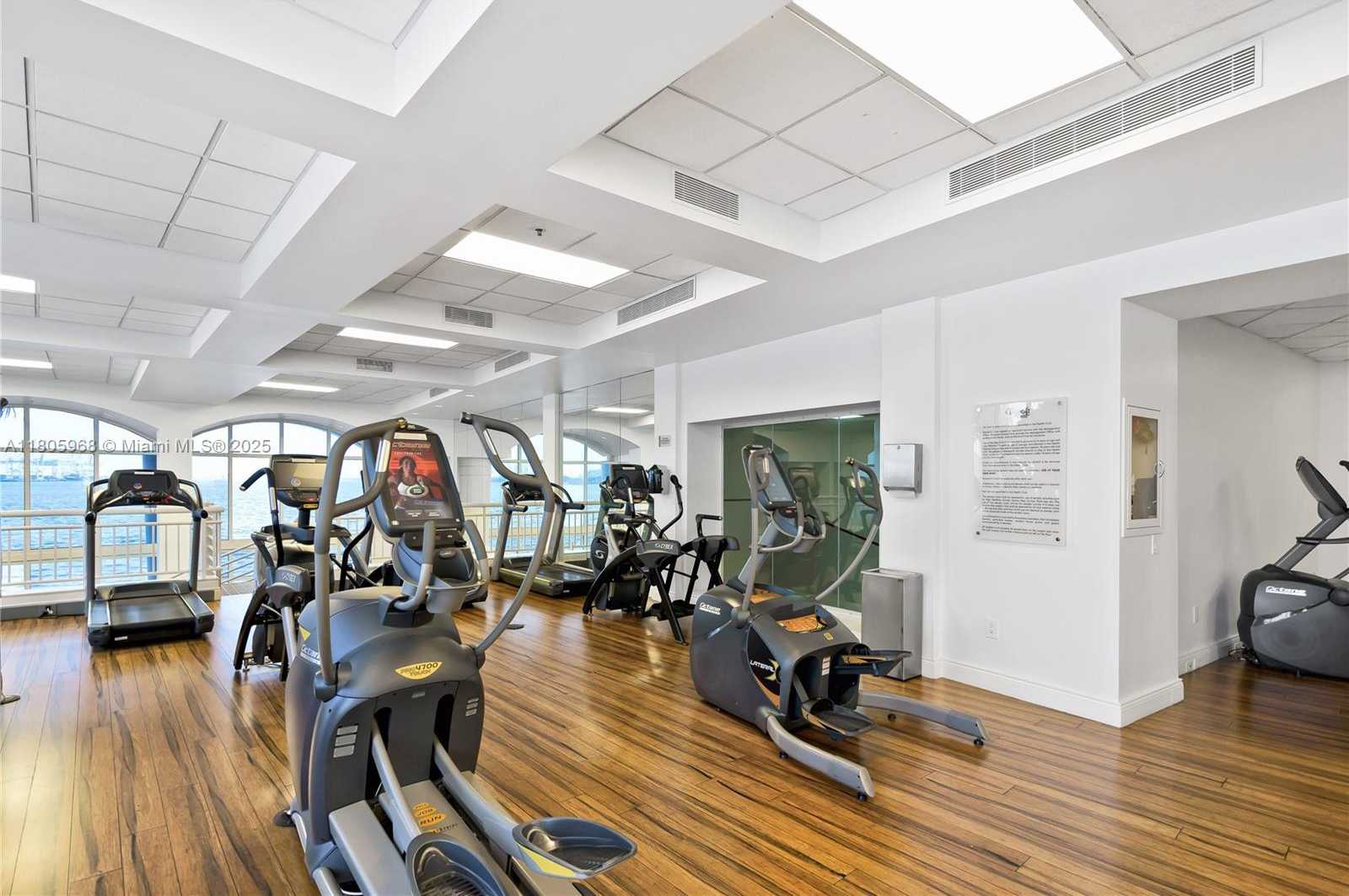 Small Image of 848 BRICKELL KEY DR #3803, Miami Number 38