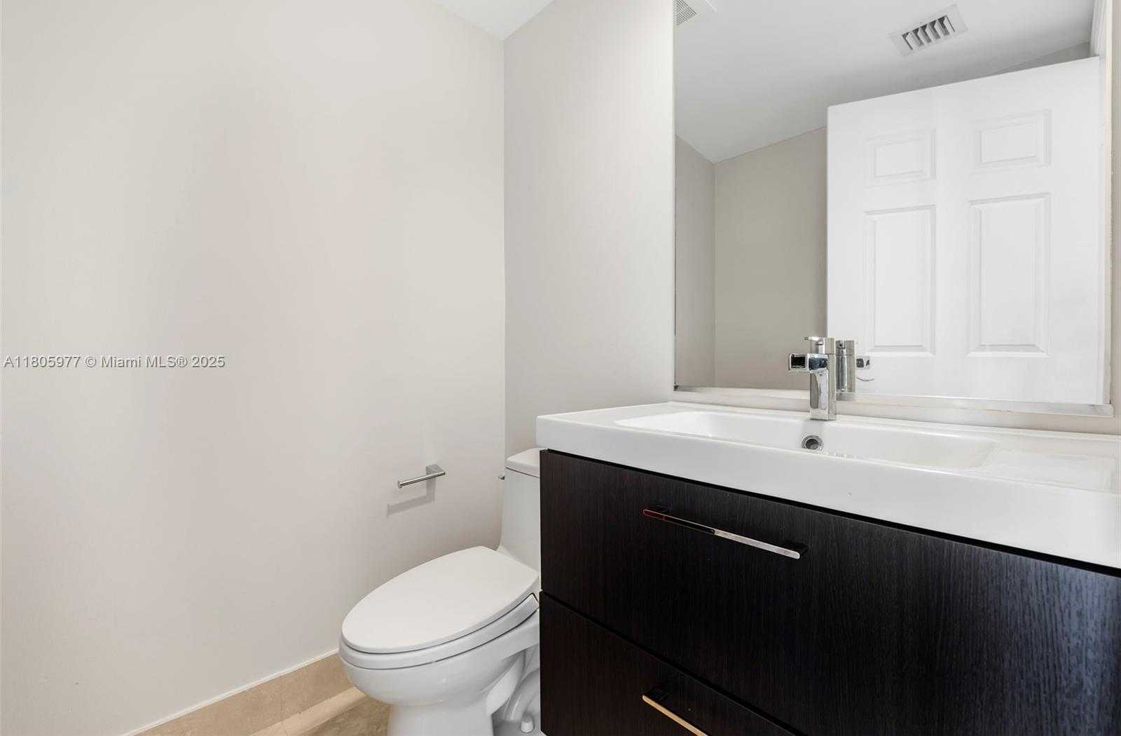 Small Image of 1755 EAST HALLANDALE BEACH BLVD #1604E, Hallandale Beach Number 12
