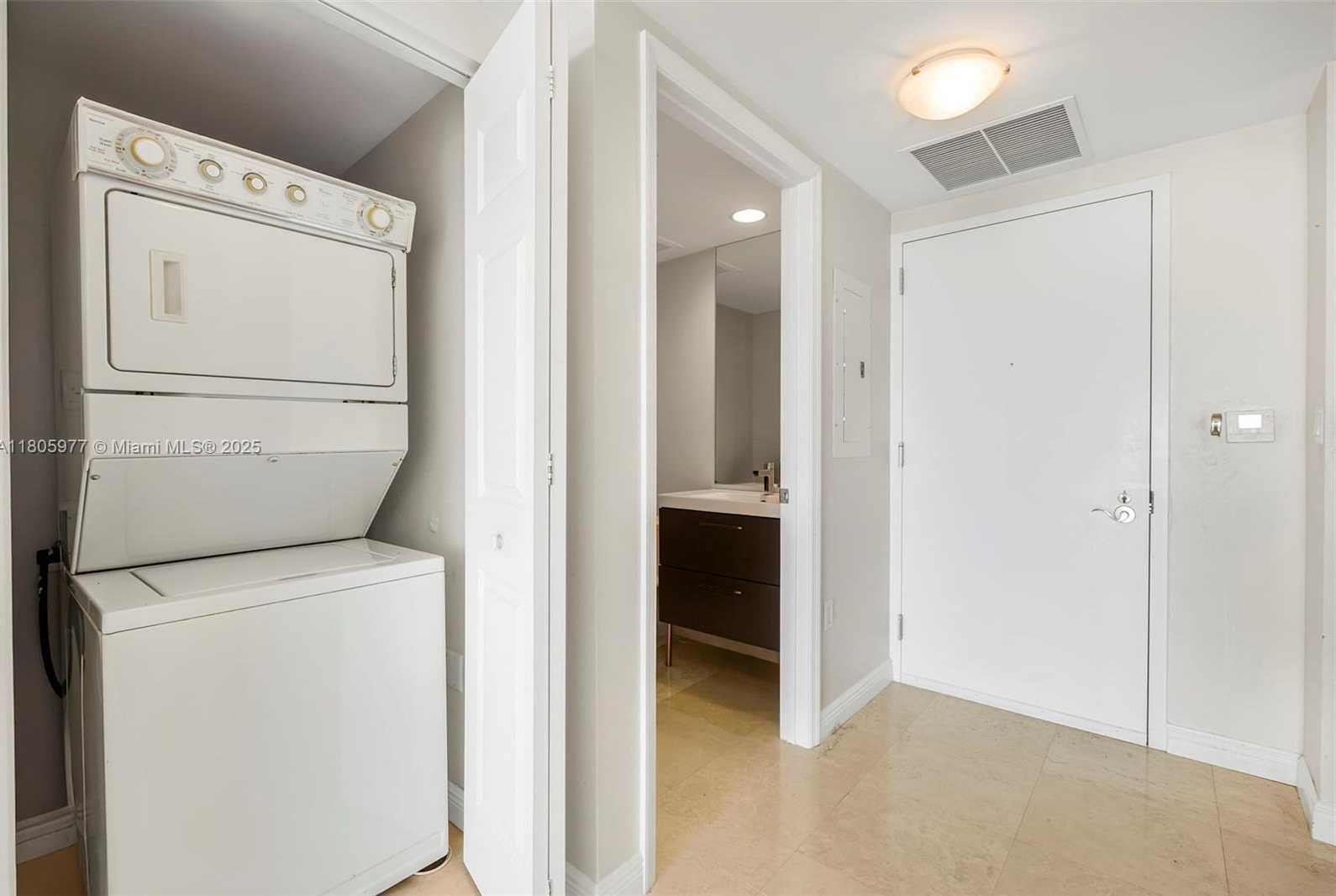 Small Image of 1755 EAST HALLANDALE BEACH BLVD #1604E, Hallandale Beach Number 7