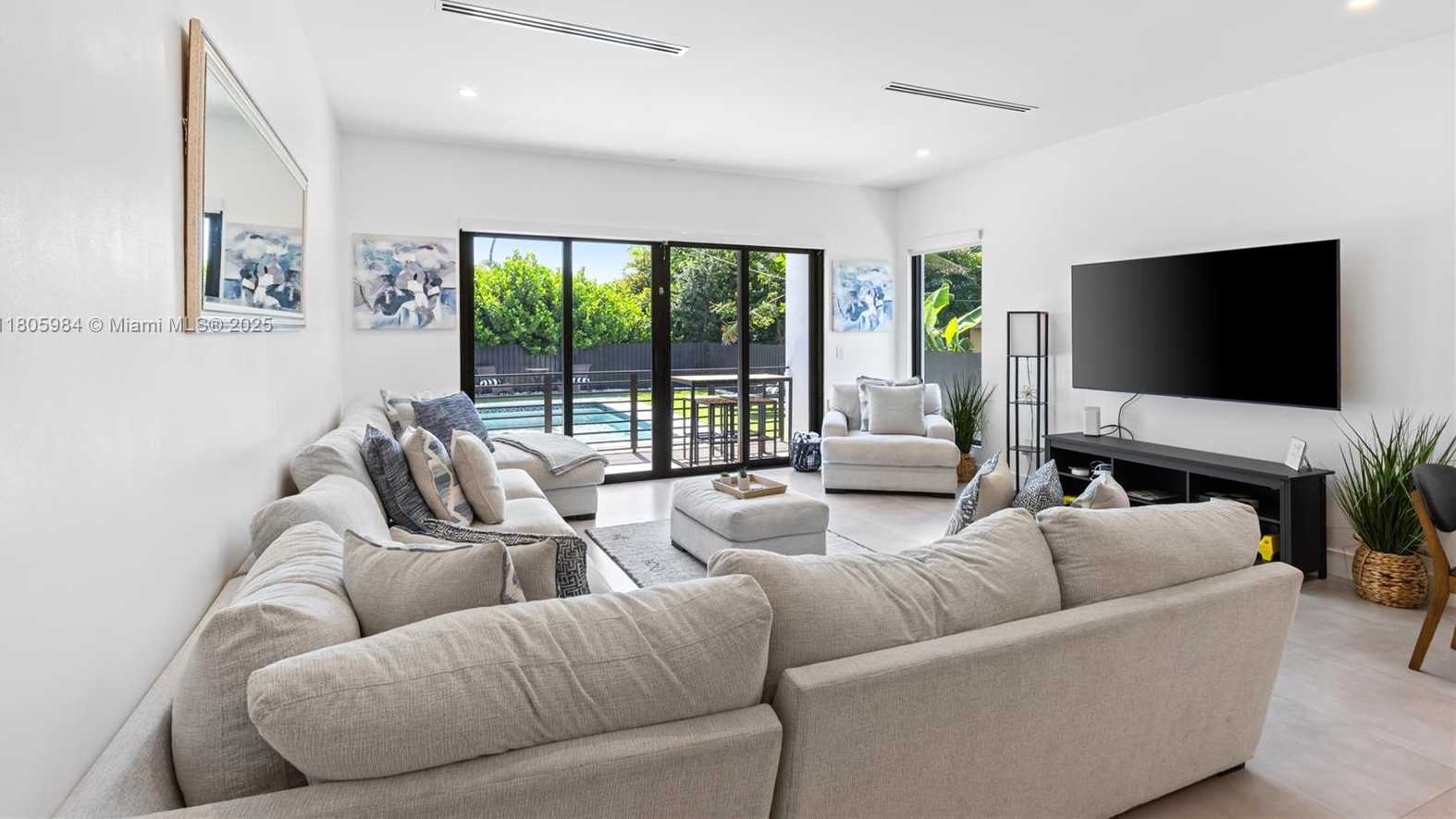 Small Image of 1116 NORTH EAST 10TH AVE, Fort Lauderdale Number 10