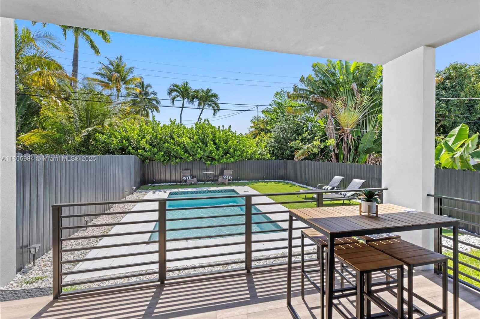 Small Image of 1116 NORTH EAST 10TH AVE, Fort Lauderdale Number 11