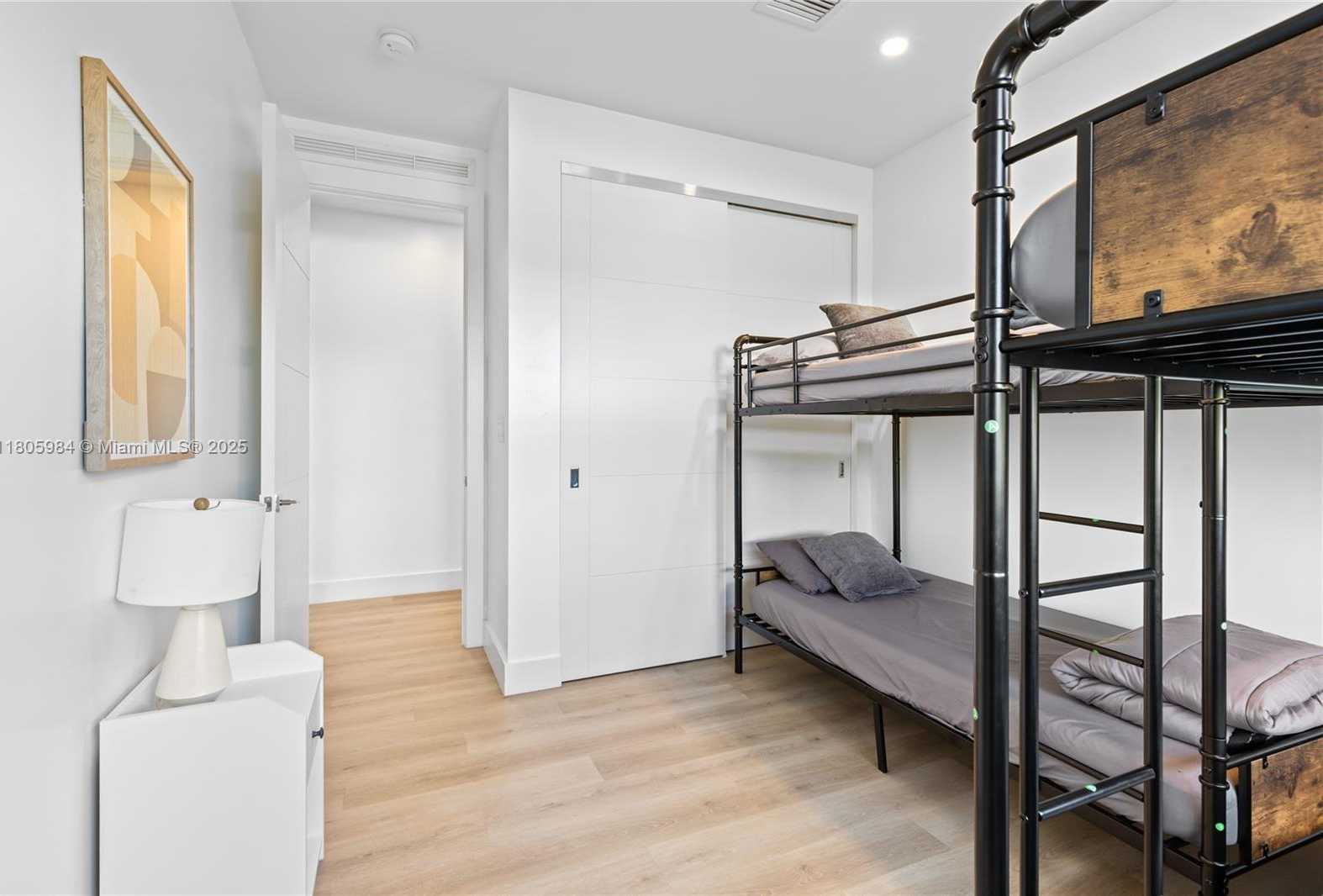 Small Image of 1116 NORTH EAST 10TH AVE, Fort Lauderdale Number 28