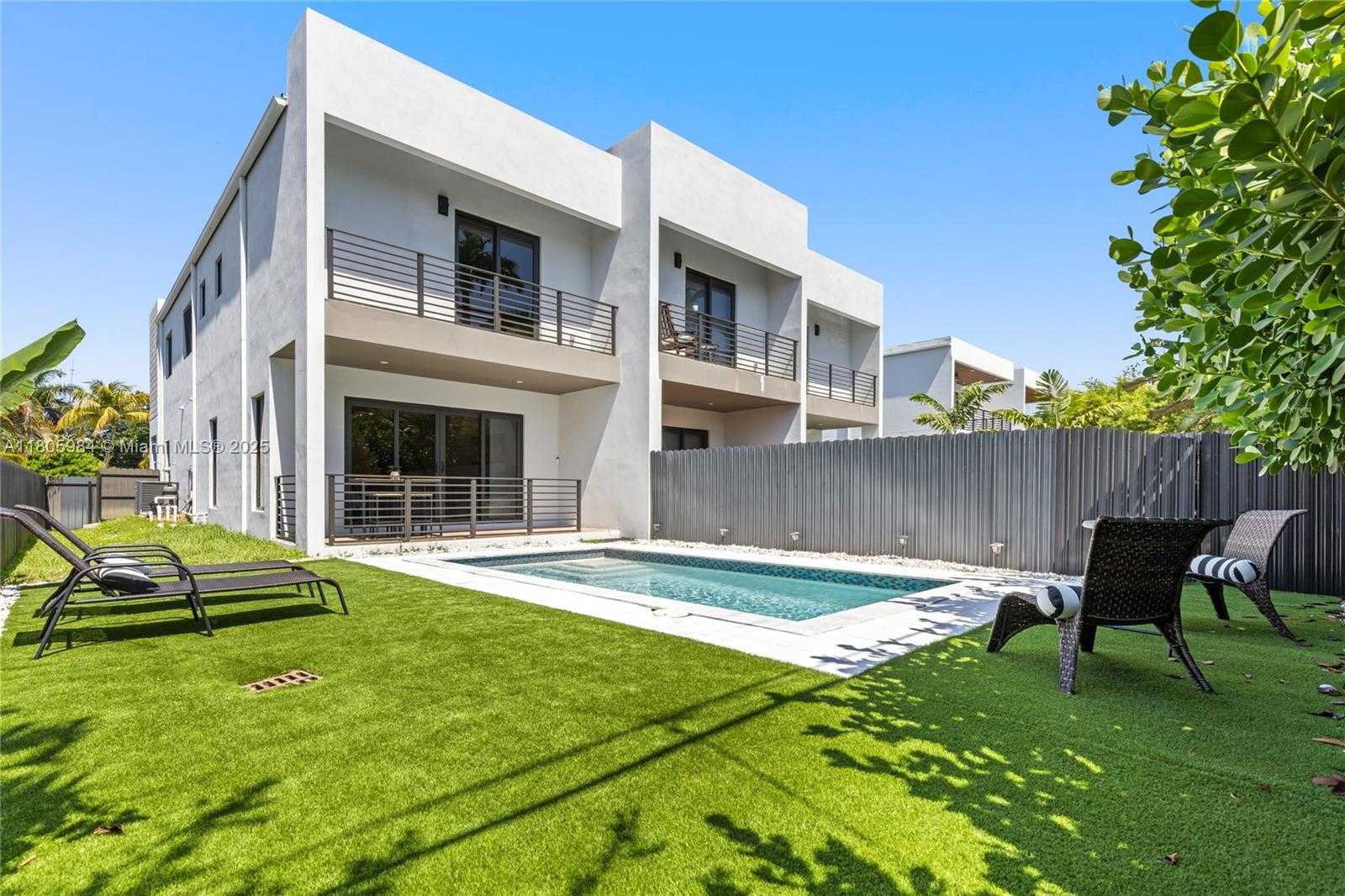 Small Image of 1116 NORTH EAST 10TH AVE, Fort Lauderdale Number 47