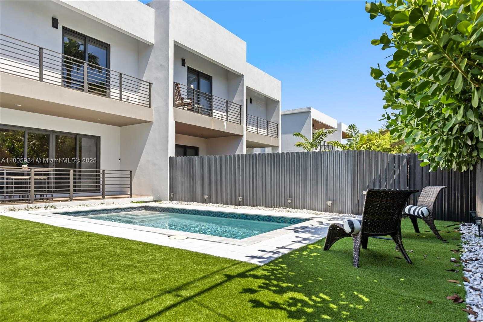 Small Image of 1116 NORTH EAST 10TH AVE, Fort Lauderdale Number 50