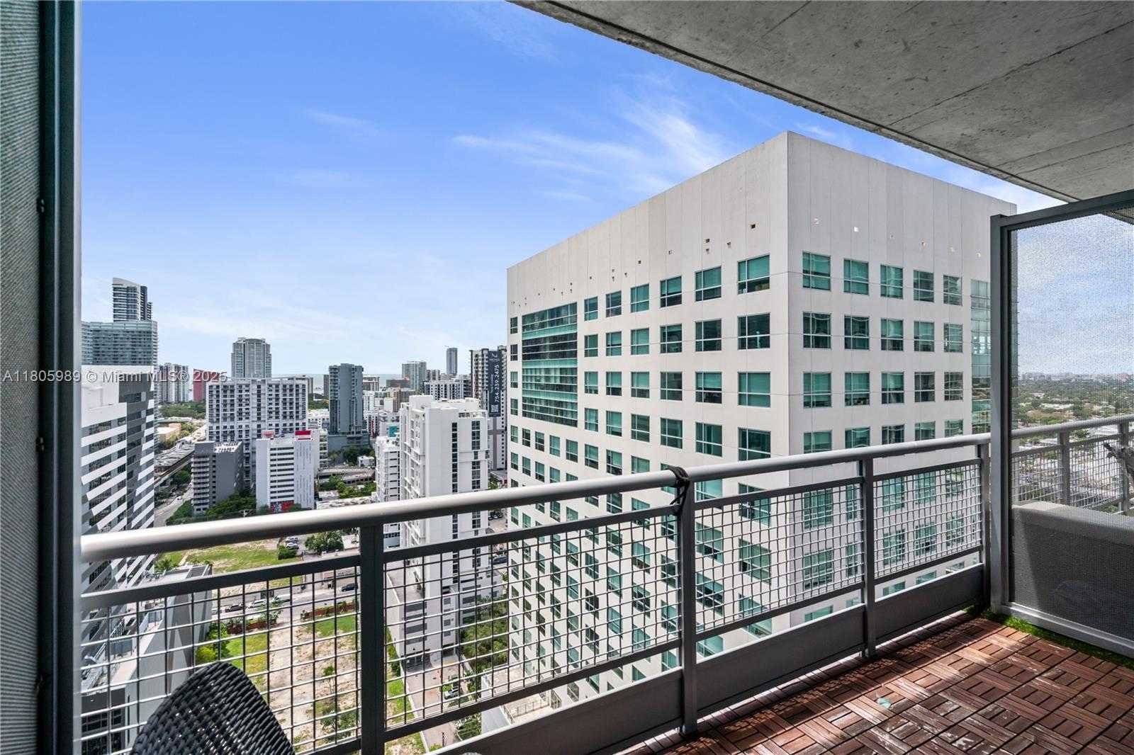 Small Image of 690 SOUTH WEST 1ST CT #2717, Miami Number 17