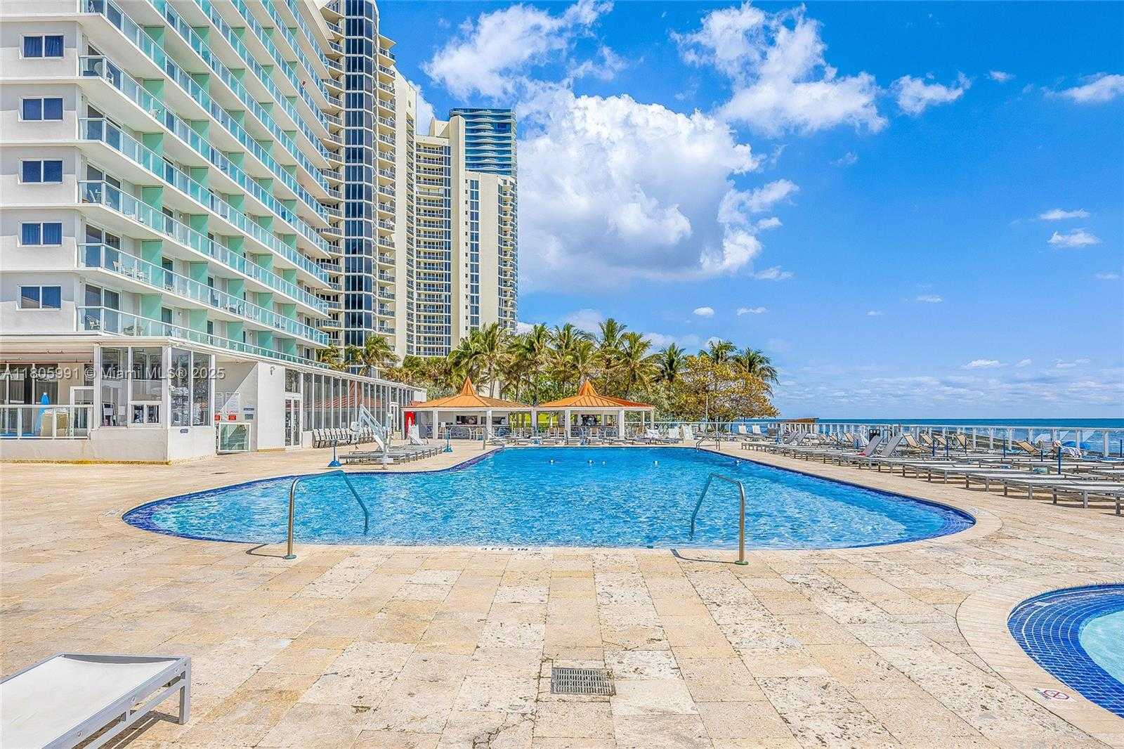 Small Image of 19201 COLLINS AVE #721, Sunny Isles Beach Number 10