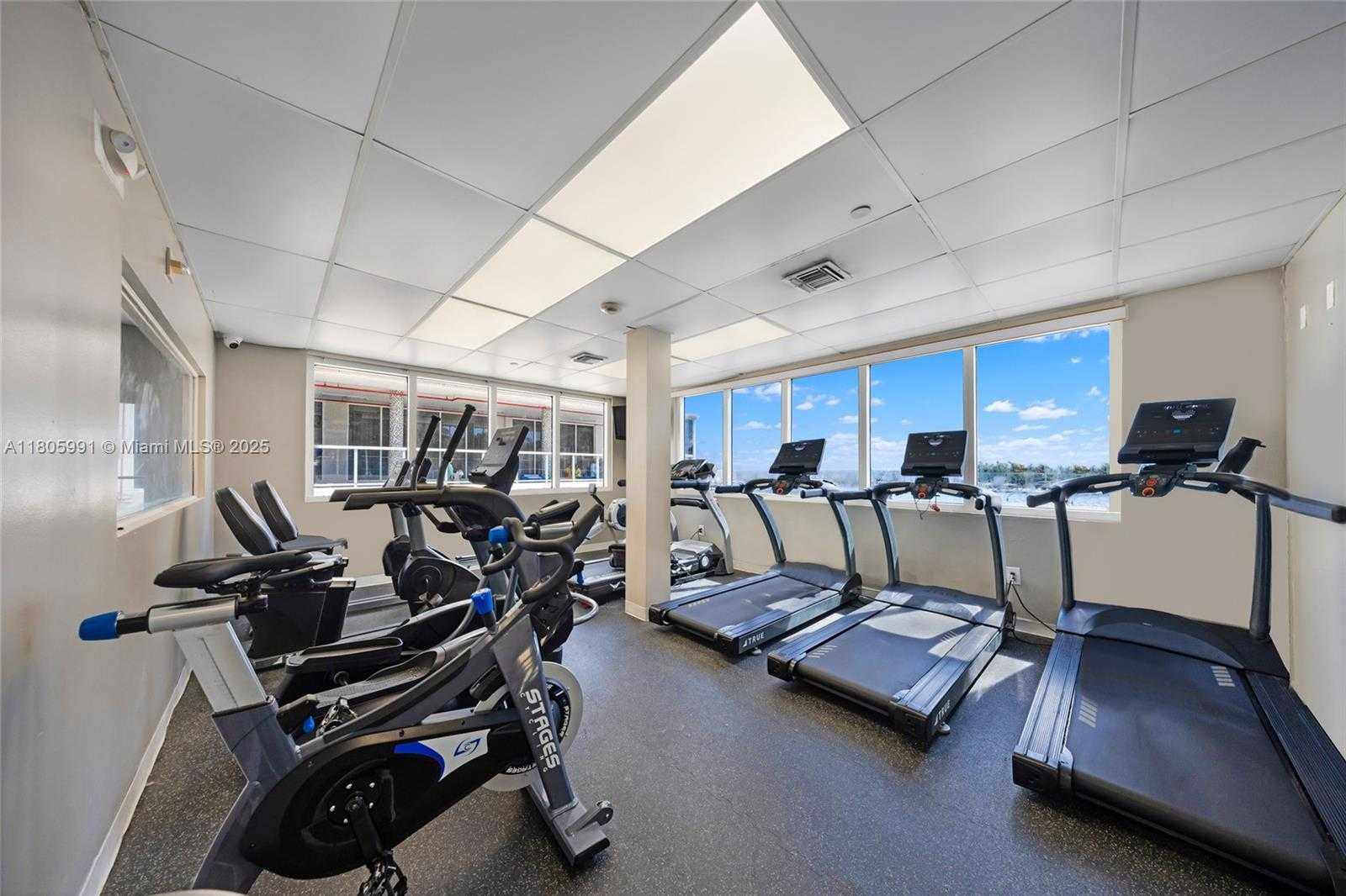 Small Image of 19201 COLLINS AVE #721, Sunny Isles Beach Number 16
