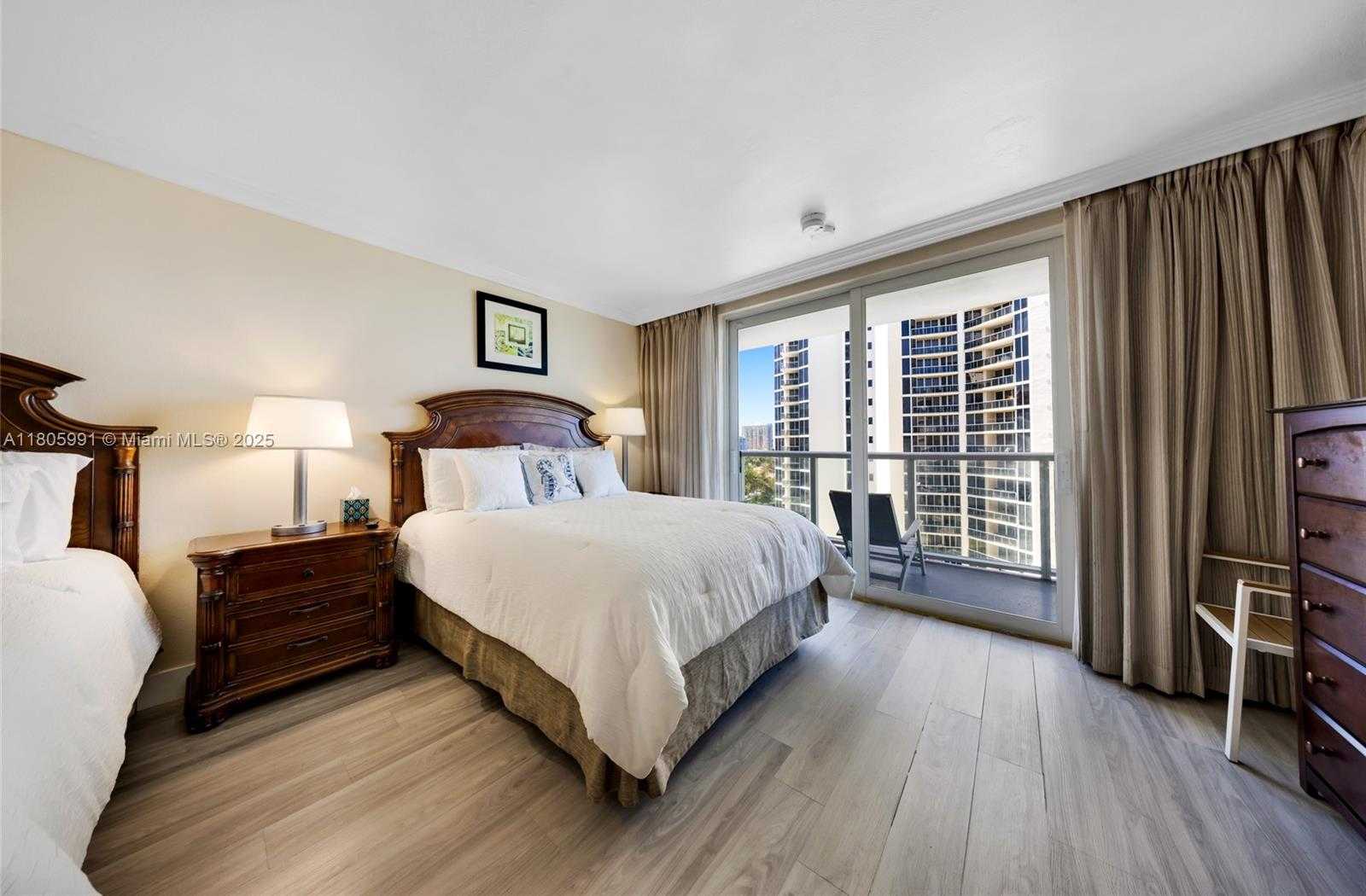 Small Image of 19201 COLLINS AVE #721, Sunny Isles Beach Number 28