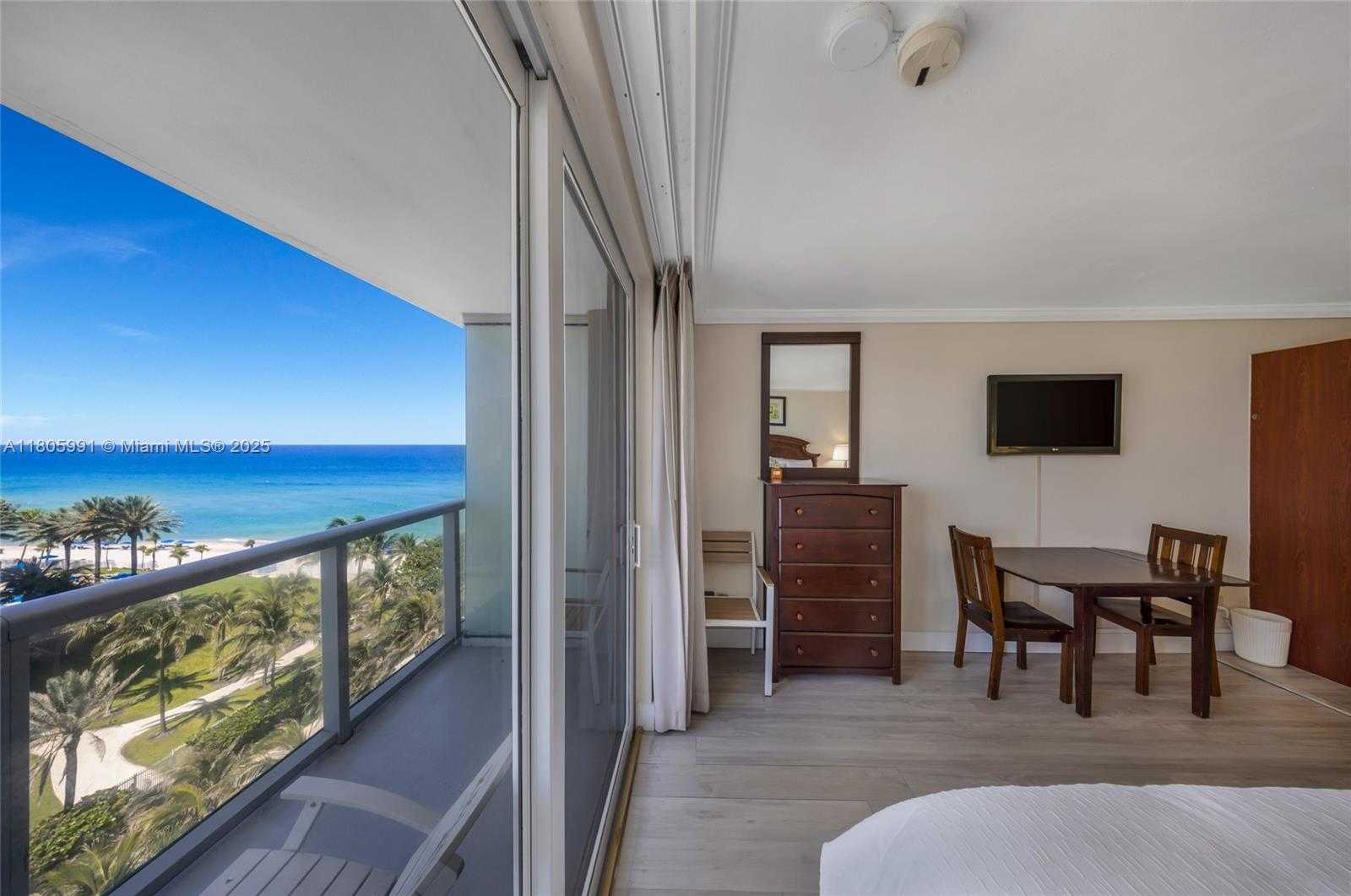 Small Image of 19201 COLLINS AVE #721, Sunny Isles Beach Number 3