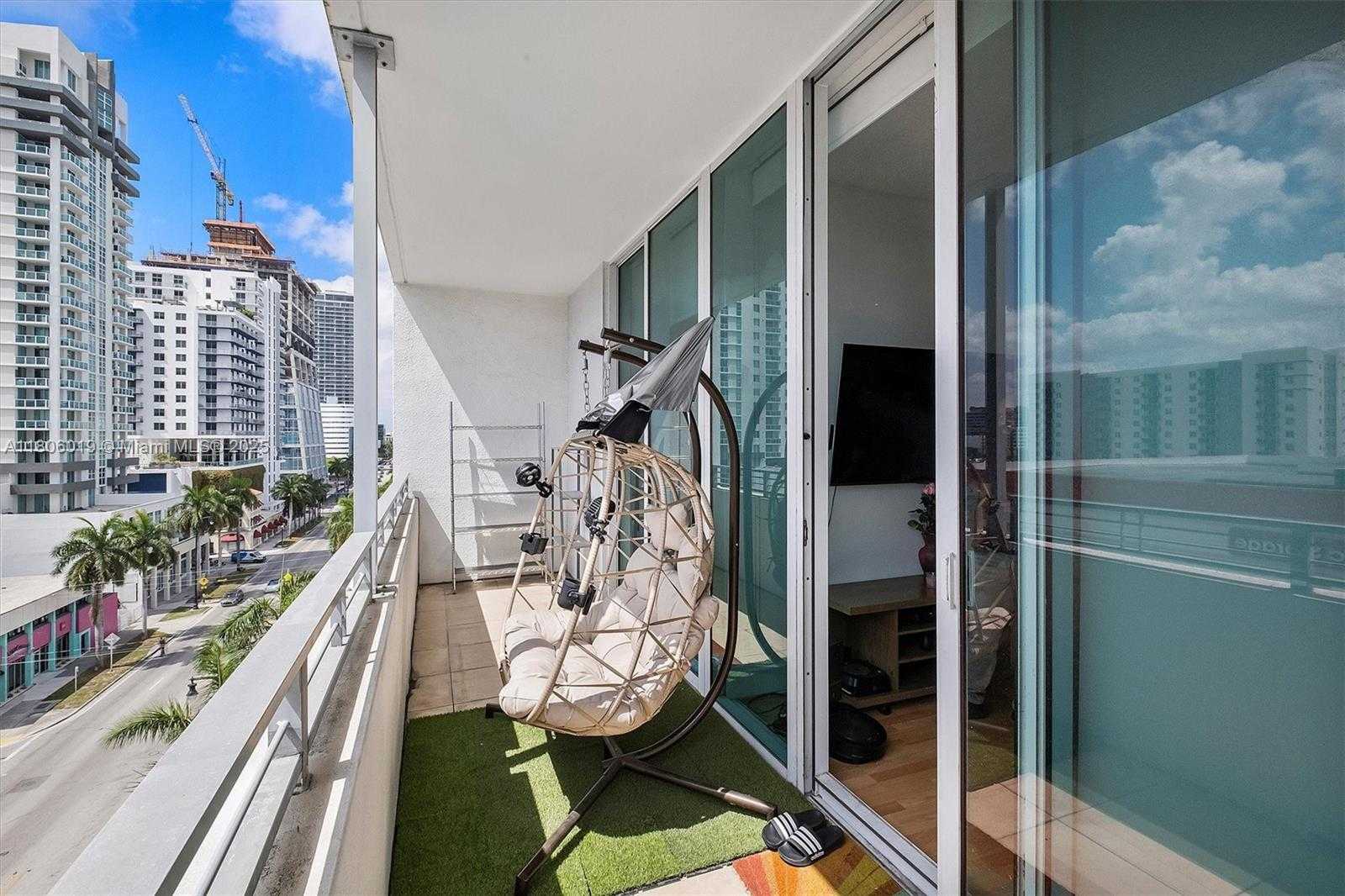 Small Image of 350 NORTH EAST 24TH ST #714, Miami Number 11