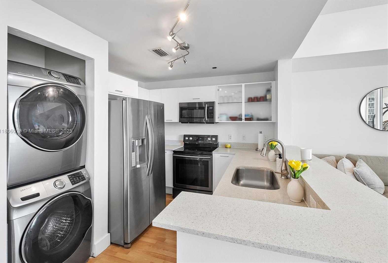 Small Image of 350 NORTH EAST 24TH ST #714, Miami Number 7