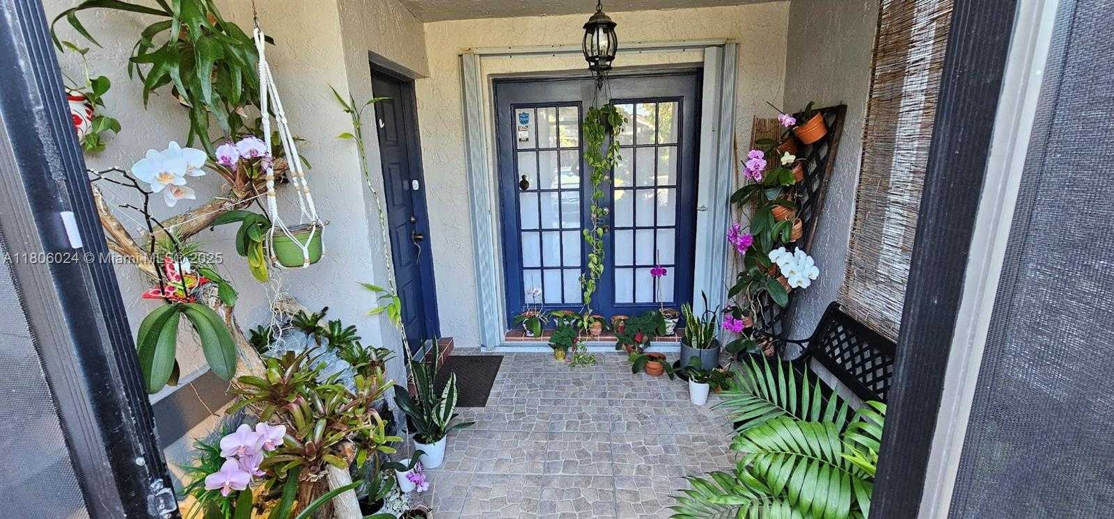 Small Image of 15545 SOUTH WEST 110TH TER, Miami Number 16