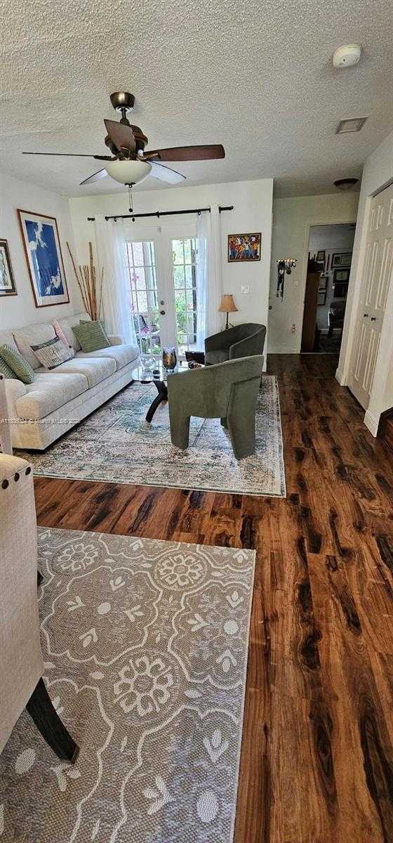 Small Image of 15545 SOUTH WEST 110TH TER, Miami Number 5