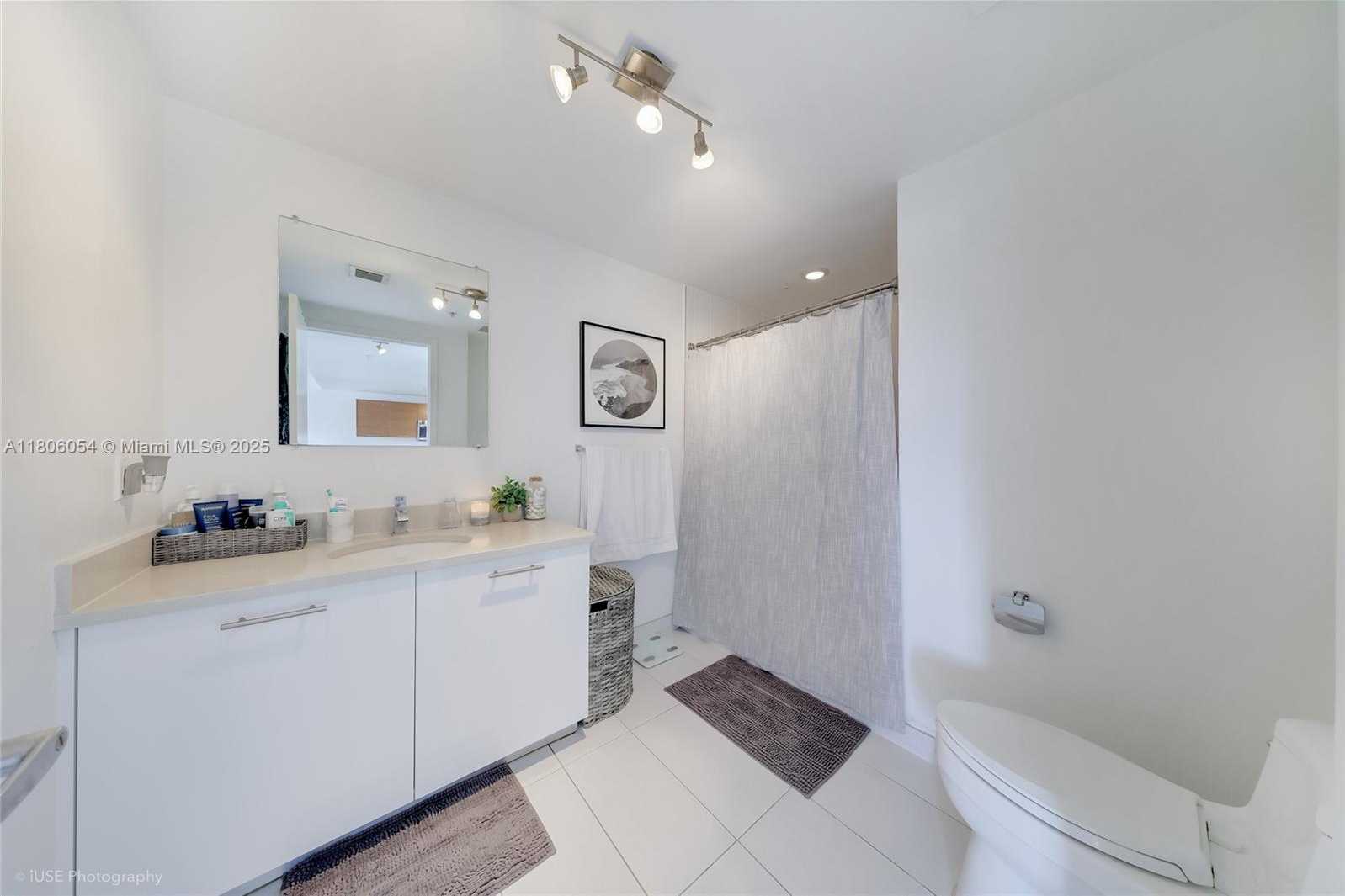 Small Image of 3250 NORTH EAST 1ST AVE #1007, Miami Number 10