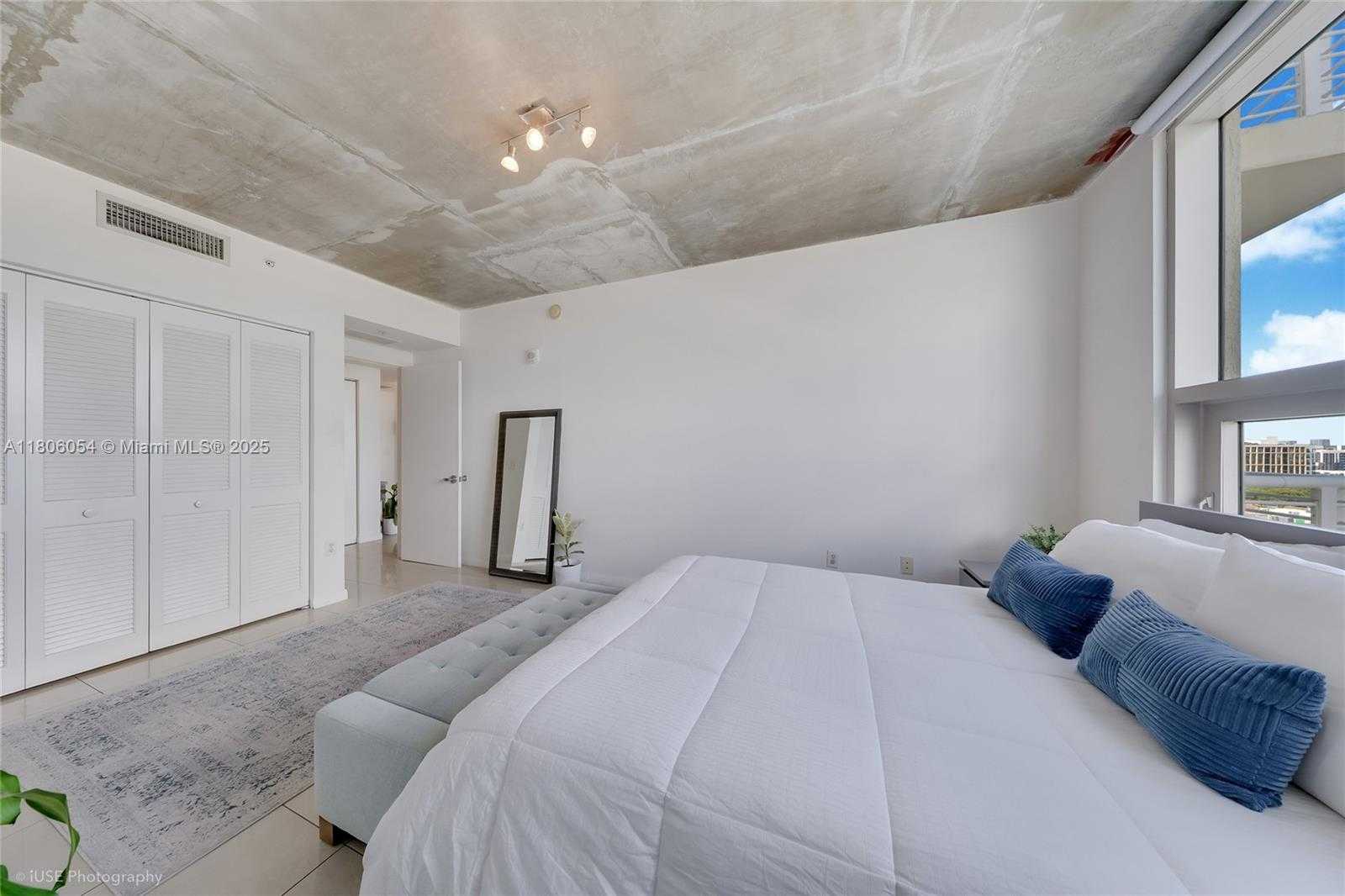 Small Image of 3250 NORTH EAST 1ST AVE #1007, Miami Number 15