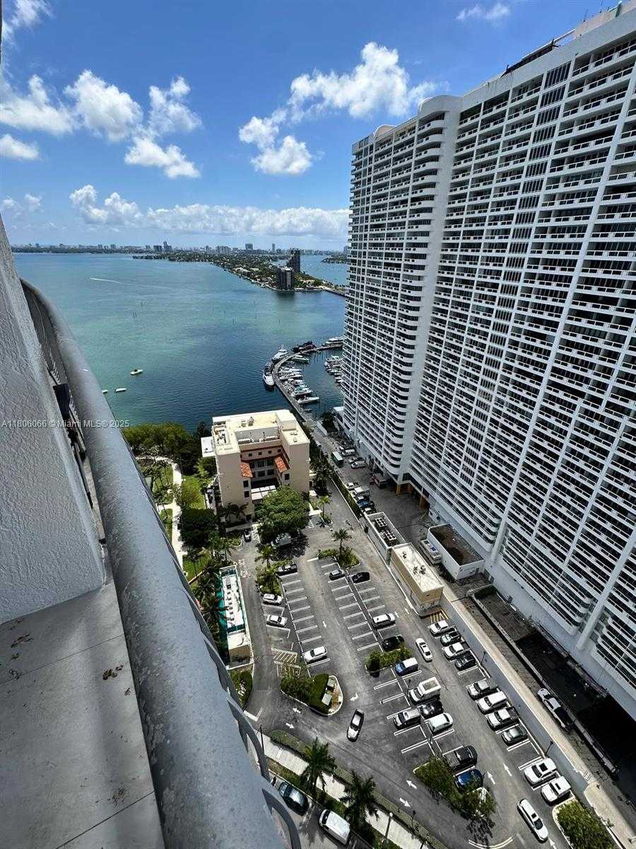 Small Image of 1750 NORTH BAYSHORE DR #2906, Miami Number 2